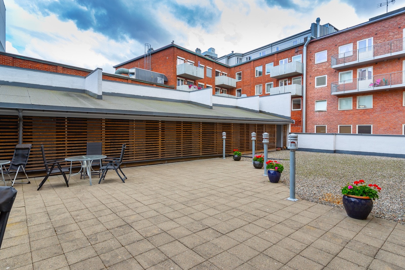 Felles uteplass i bakgården Galleribilde