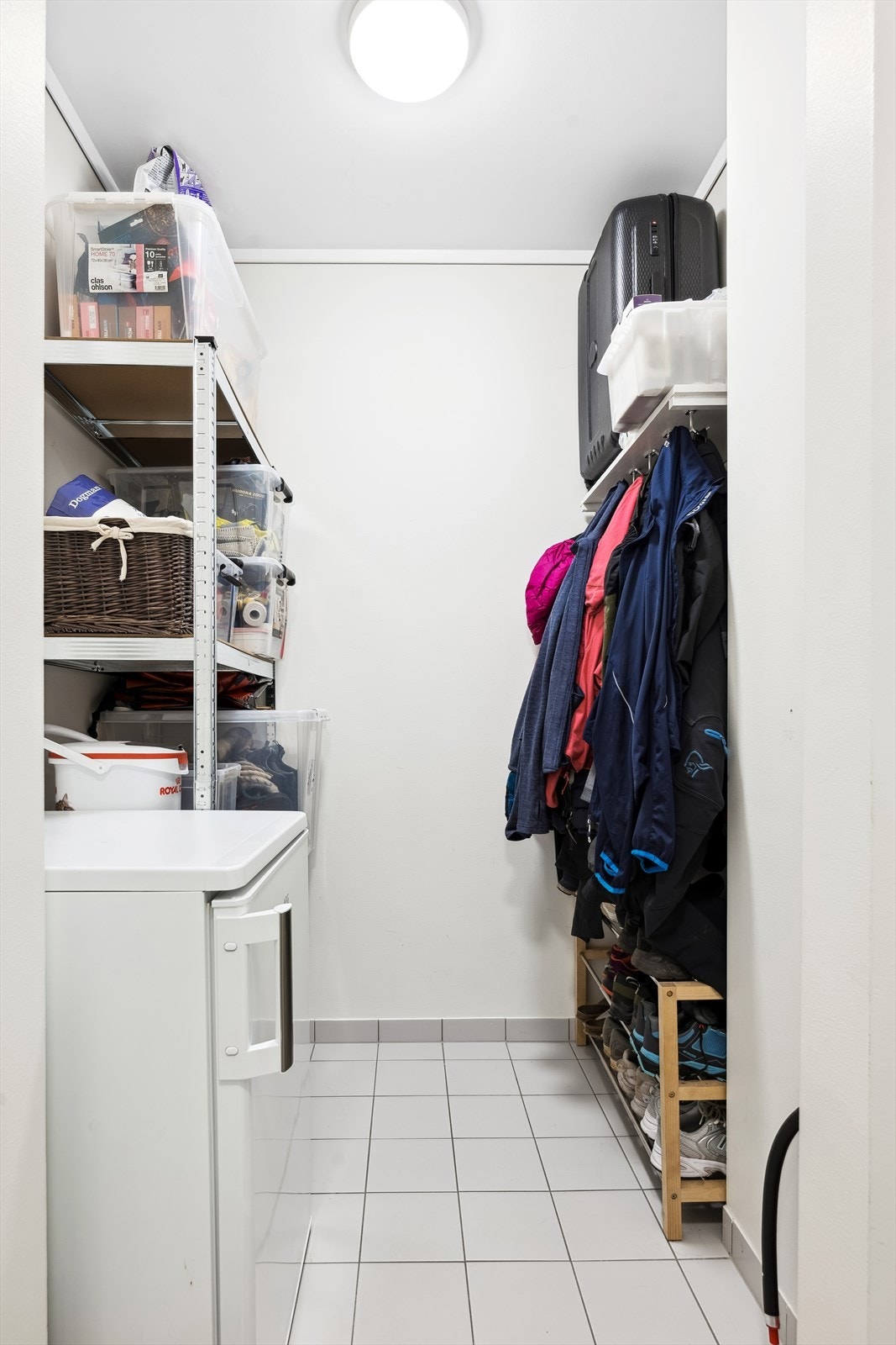 Smart med egen bod på innsiden av vaskerommet. Galleribilde
