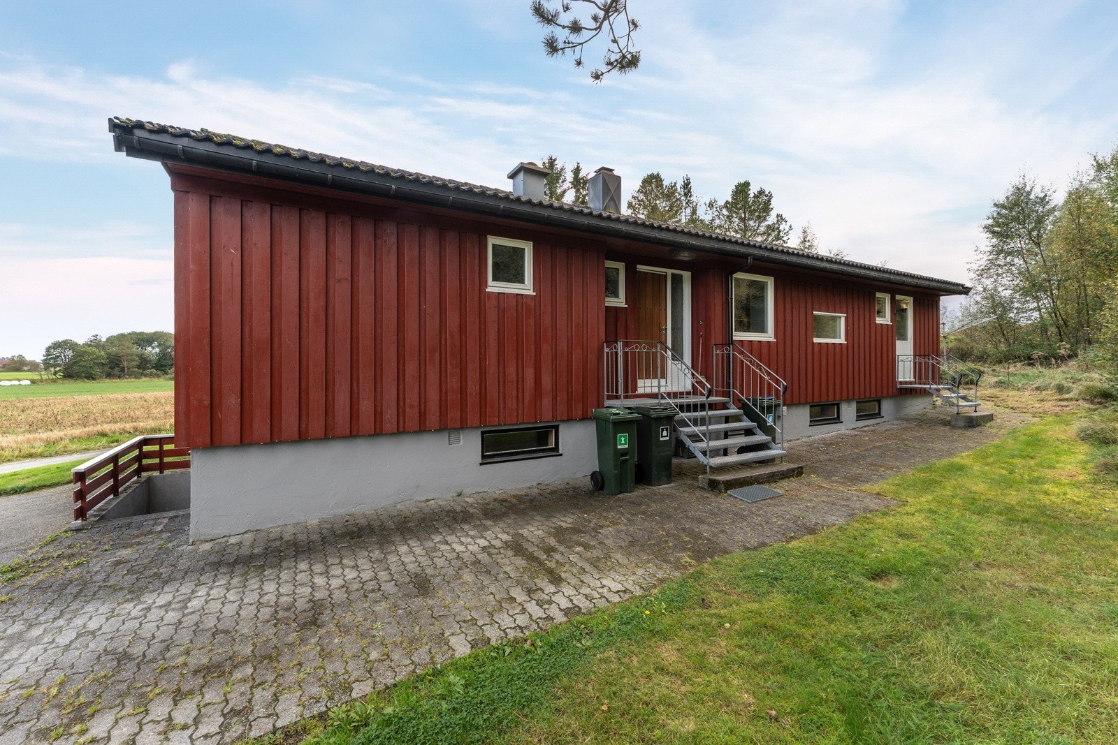 Fasade/ Inngangsparti Galleribilde