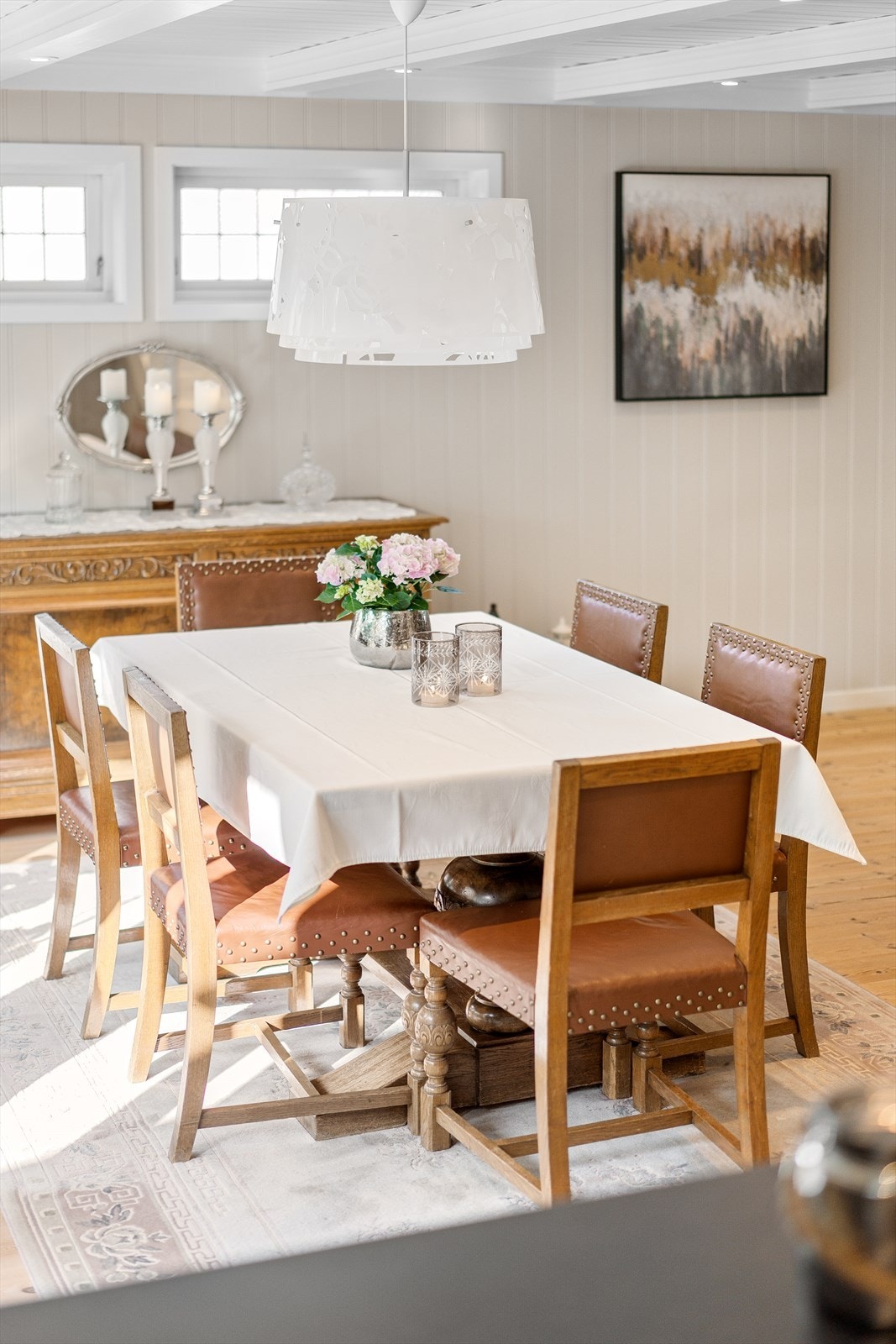 God mulighet for å kunne samle famile og venner til selskap, bursdager mv. Galleribilde
