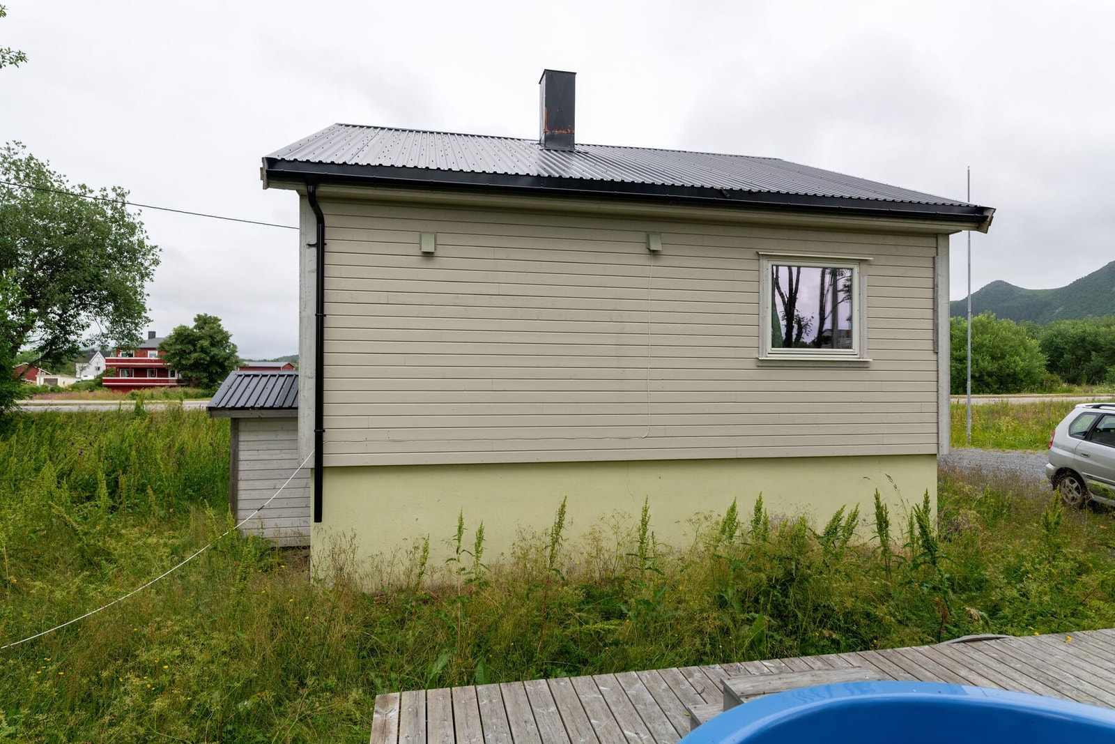 Boligen fikk bla. ny kledning, stort sett nye vinduer samt nytt taktekke i perioden 2011-2015 Galleribilde