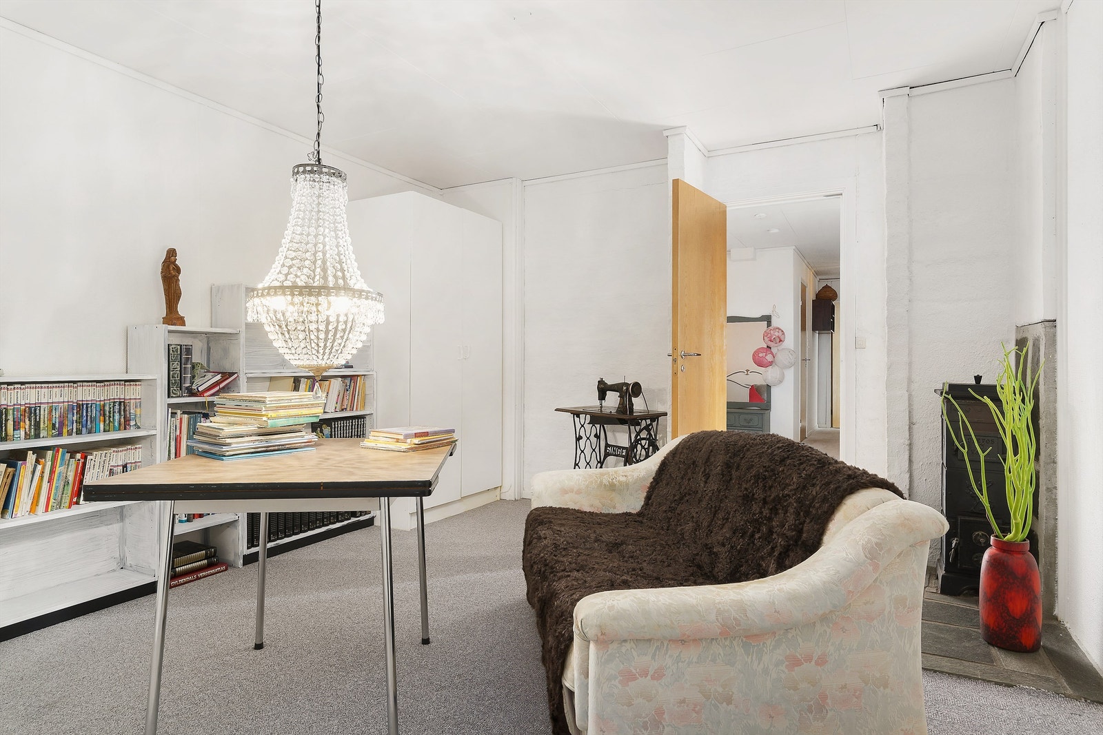 Kjellerstue (det gjøres oppmerksom på at rommet ikke har vindu med lysinnslipp) Galleribilde