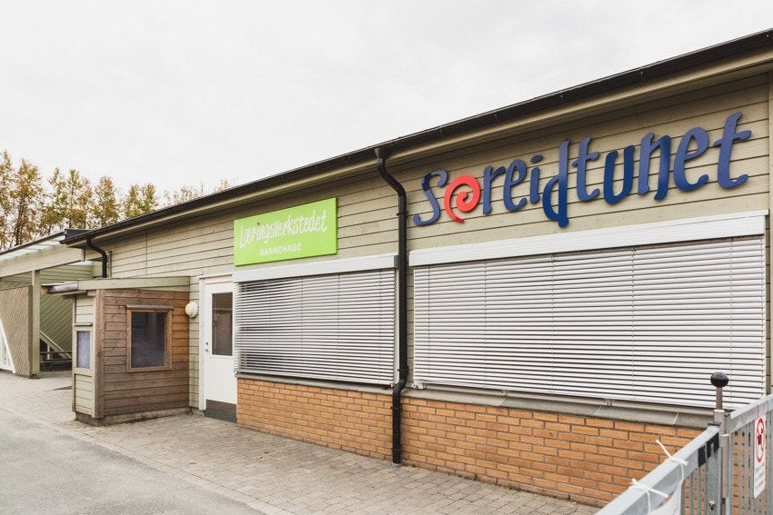 Det er flere barnehager i nærområdet, og det planlegges også egen barnehage i feltet. Galleribilde