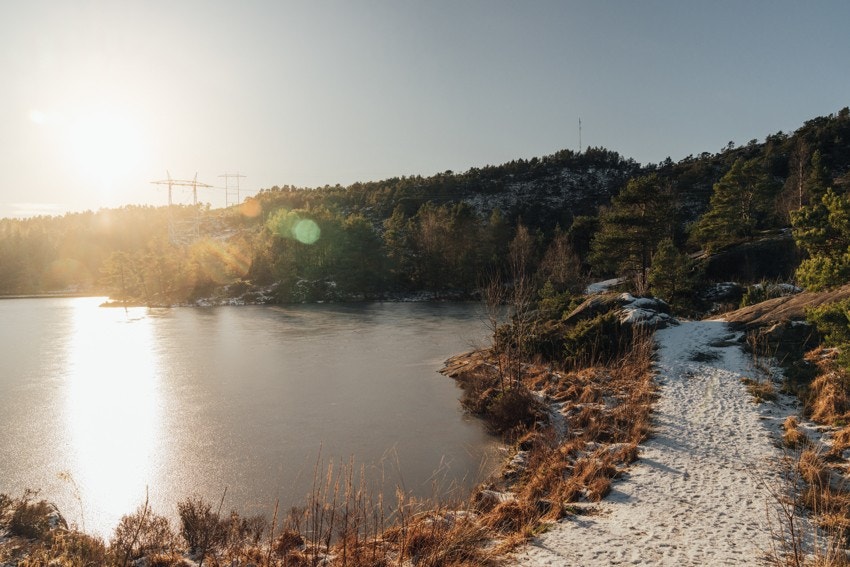 Knappentjernet er et populært turmål både sommer og vinter. Galleribilde