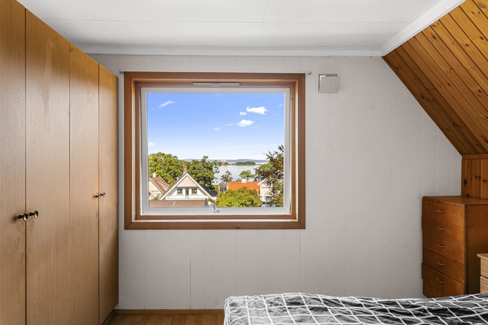 Fra hovedsoverommet er det nydelig utsikt over Oslofjorden! Galleribilde