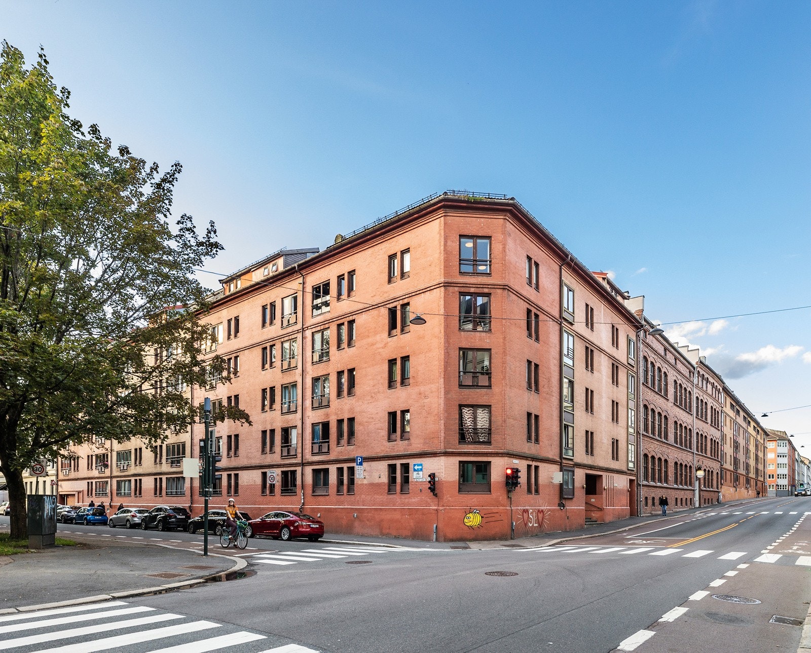 Boligen har supersentral beliggenhet på Grünerløkka Galleribilde