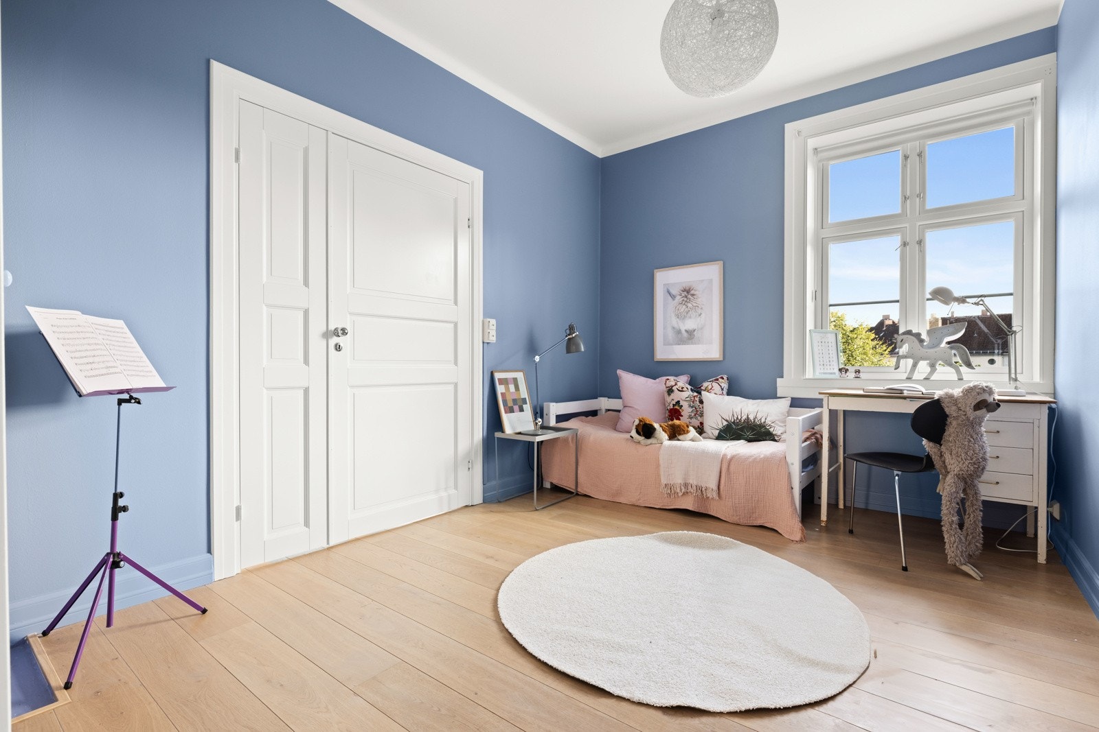 Boligen har tre gode soverom. Galleribilde