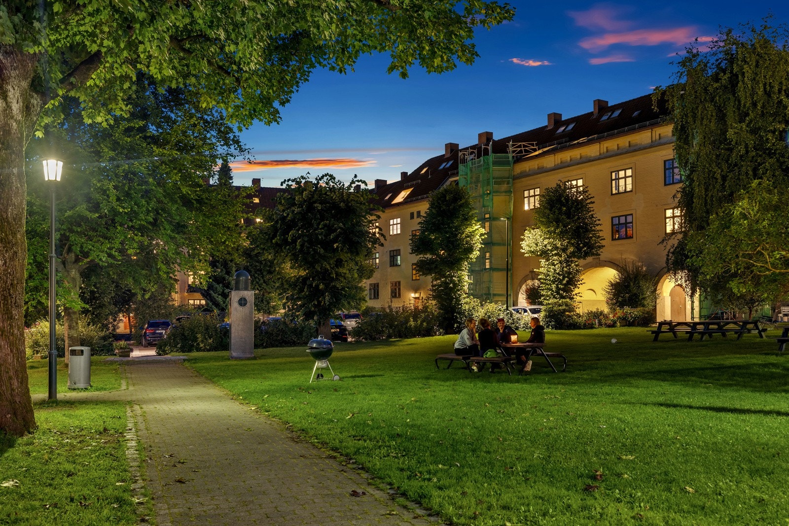 Frankrikegården har nydelige utearealer. Galleribilde