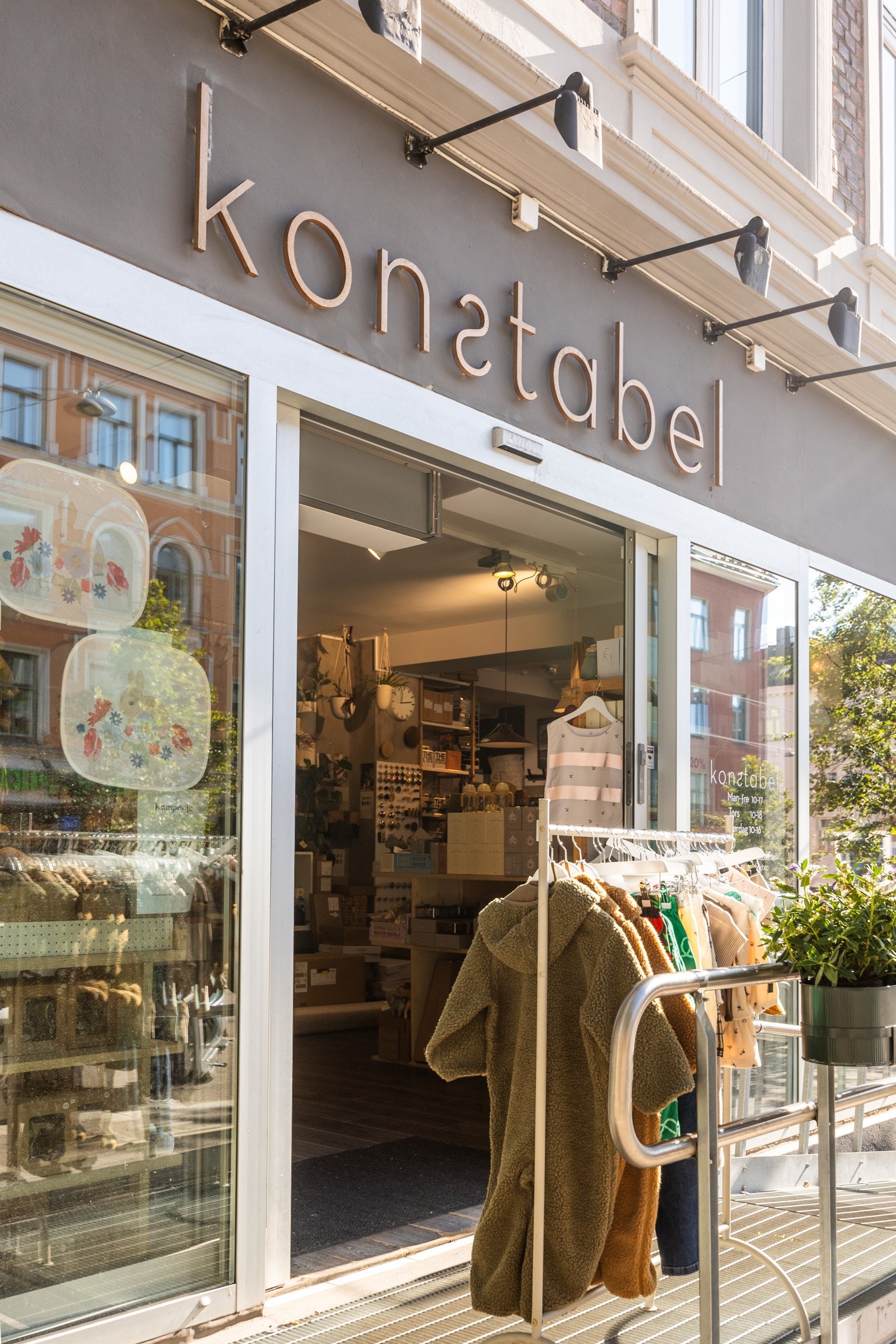 Konstabel er en populær butikk som selger barneklær og interiør. Galleribilde