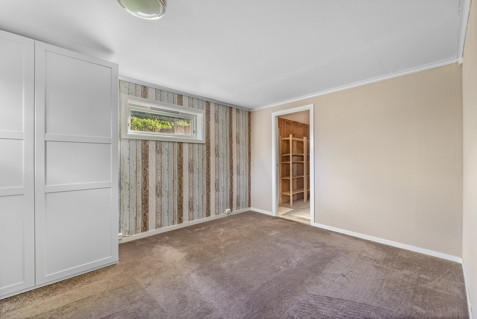 Soverom 3 av 3 ligger i kjelleren. Galleribilde