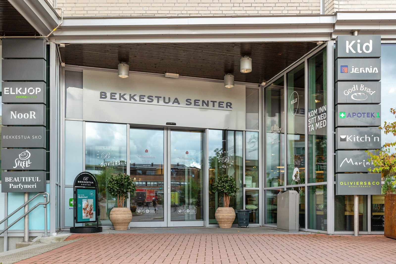 Bekkestua senter i underetasjen Galleribilde