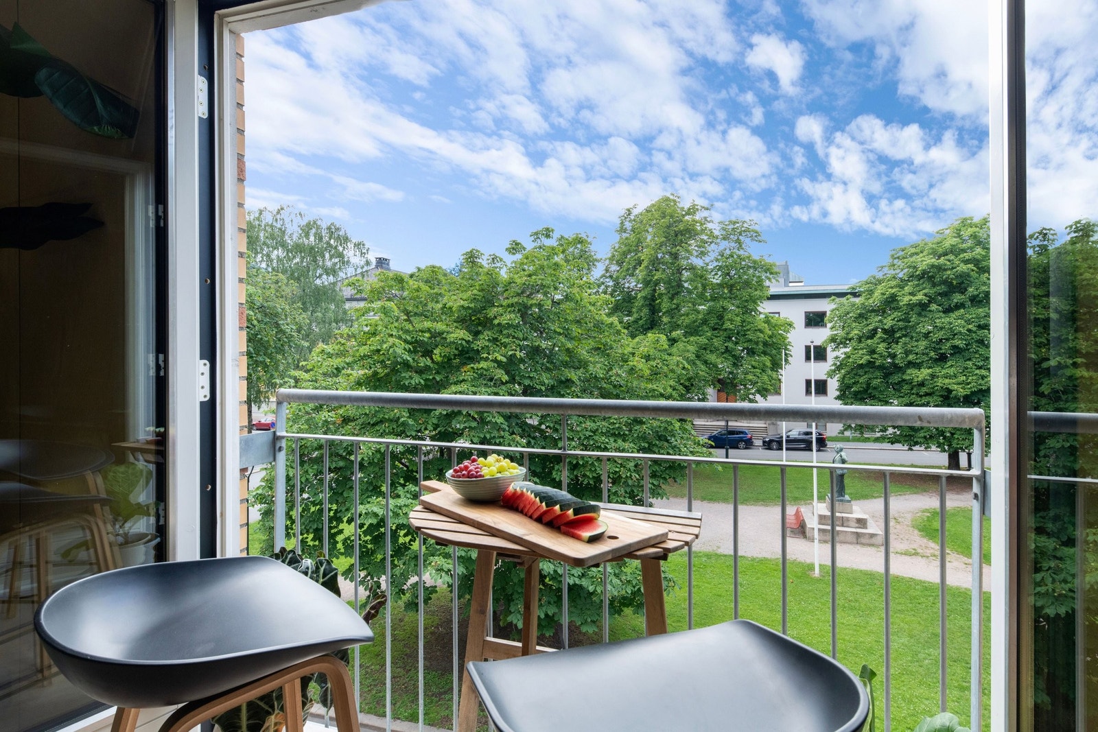 Leiligheten har ettermiddagssol i flere timer Galleribilde