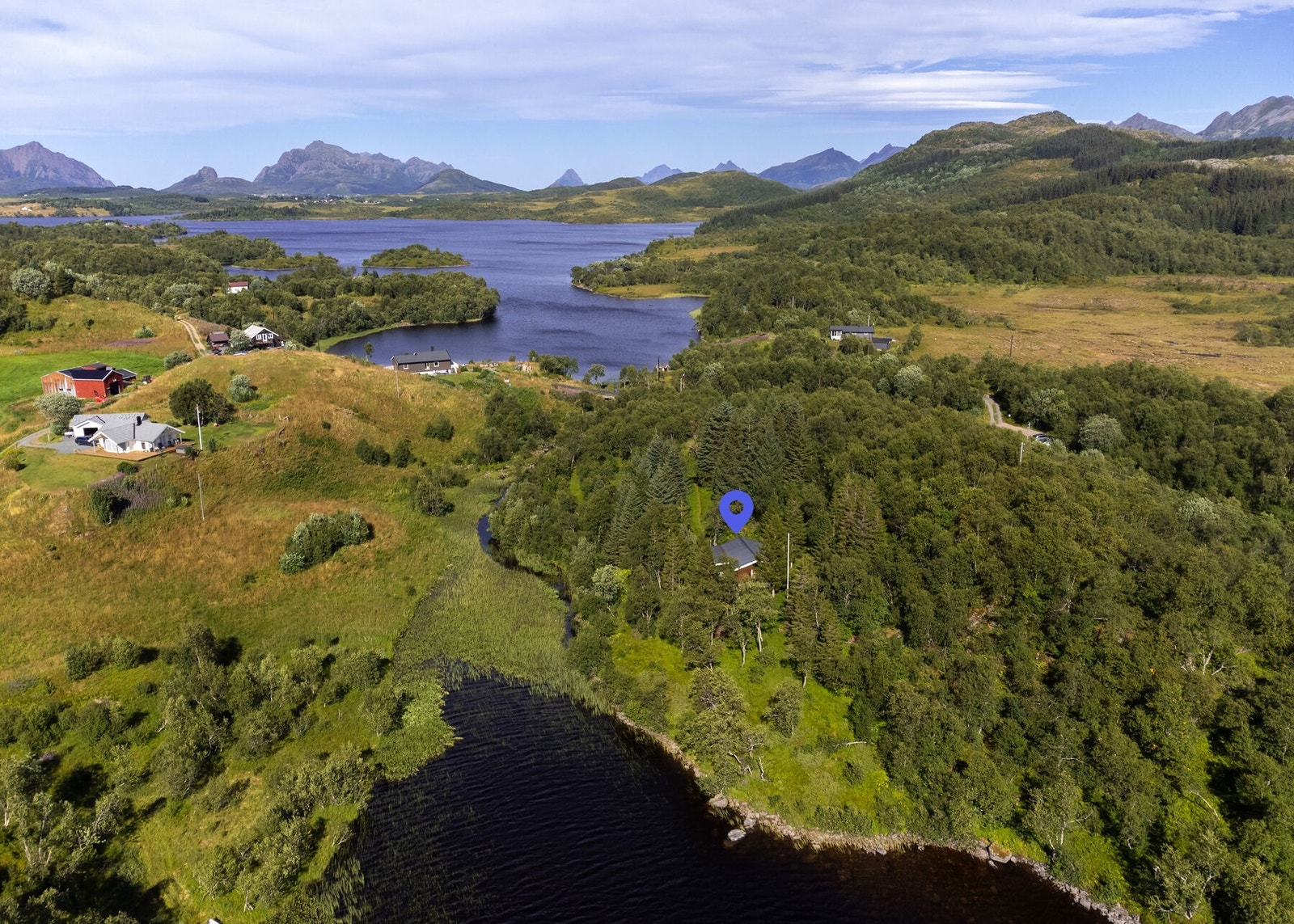 Koselig hytte landlige og rolige omgivelser i Bø. Galleribilde