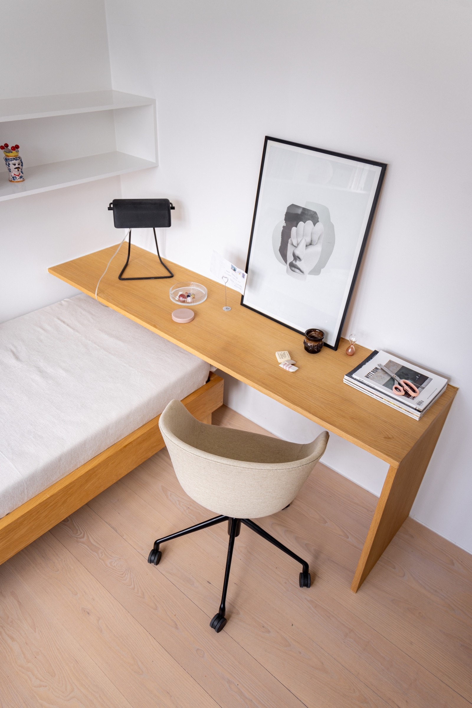 Rommet er perfekt som et fjerde soverom eller hjemmekontor Galleribilde