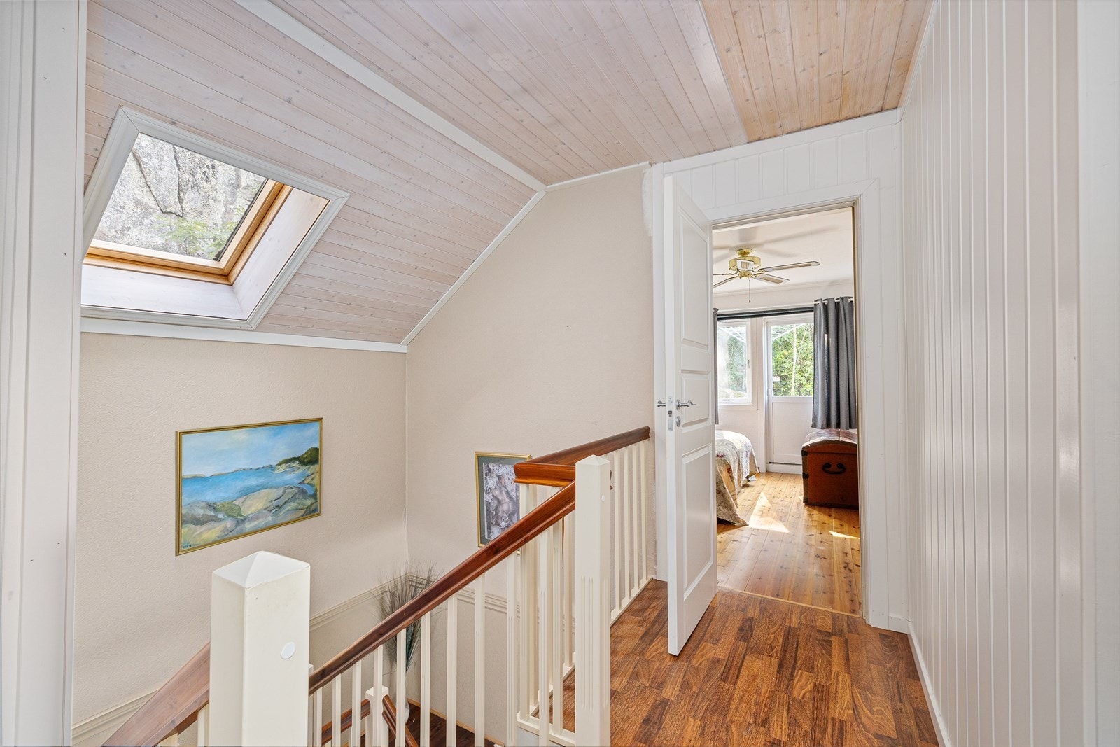 Gang i 2.etasje Galleribilde