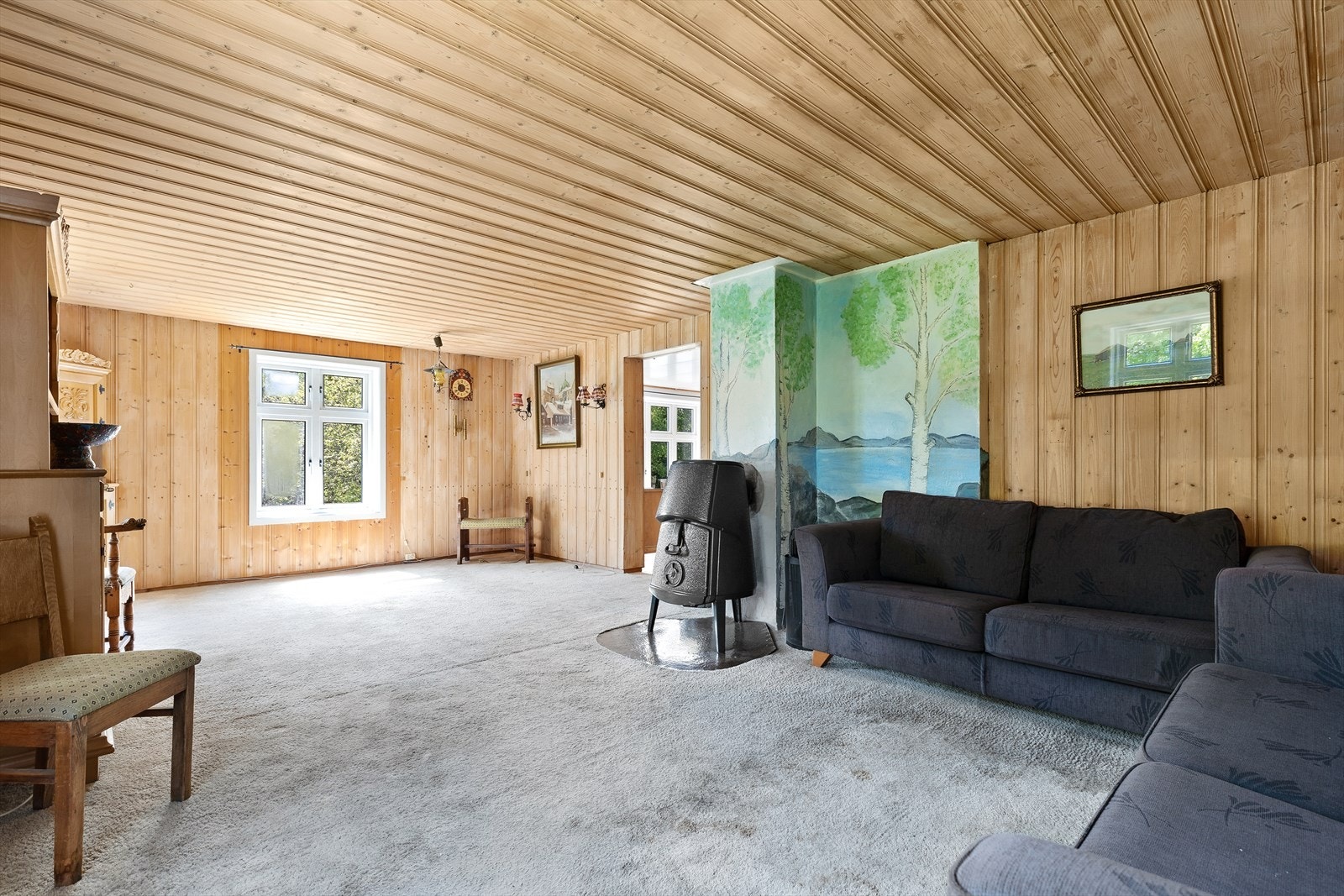 Stor stue nummer 2 med plass til flere soner. Galleribilde