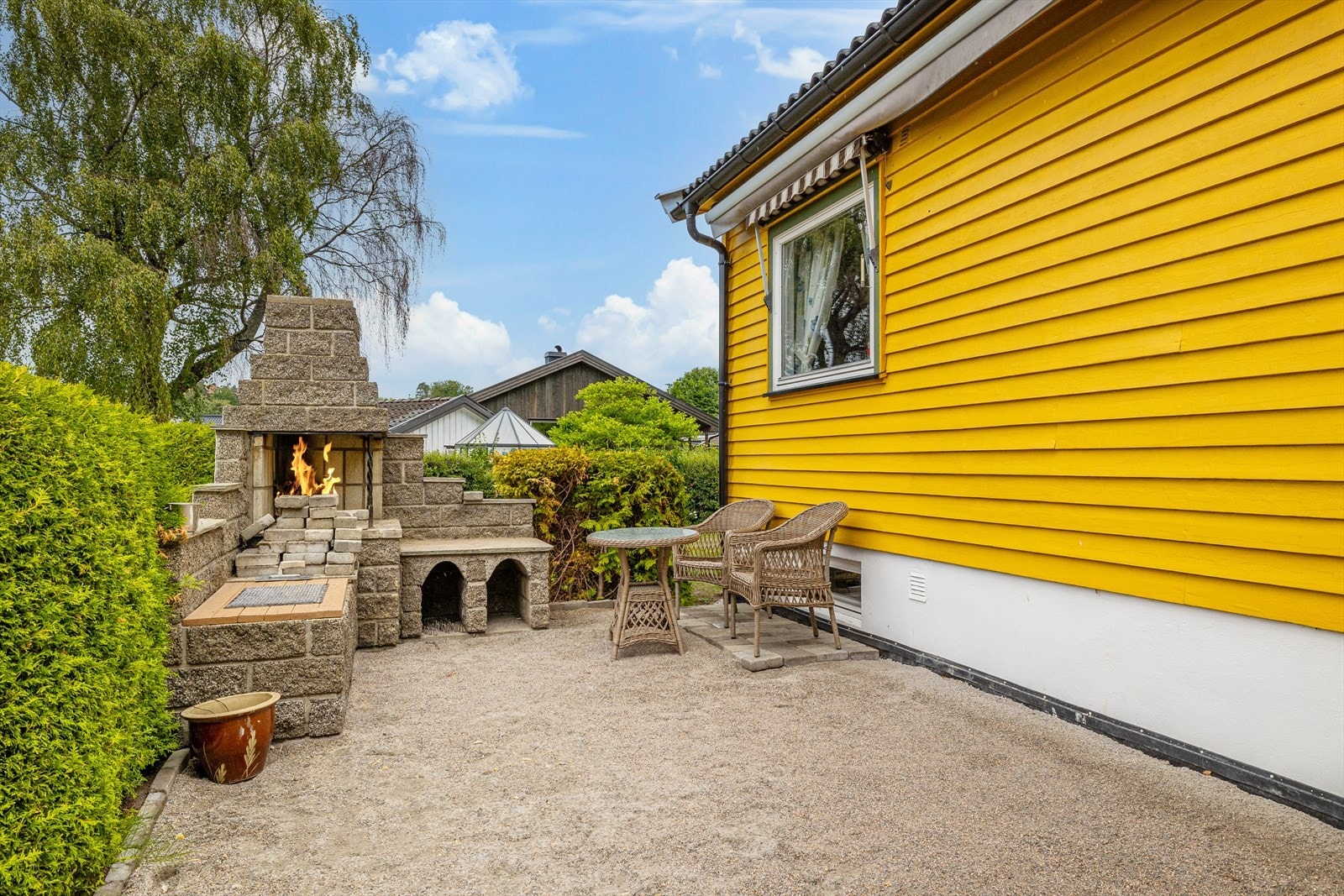 Her kan man nyte både sol og peiskos. Galleribilde