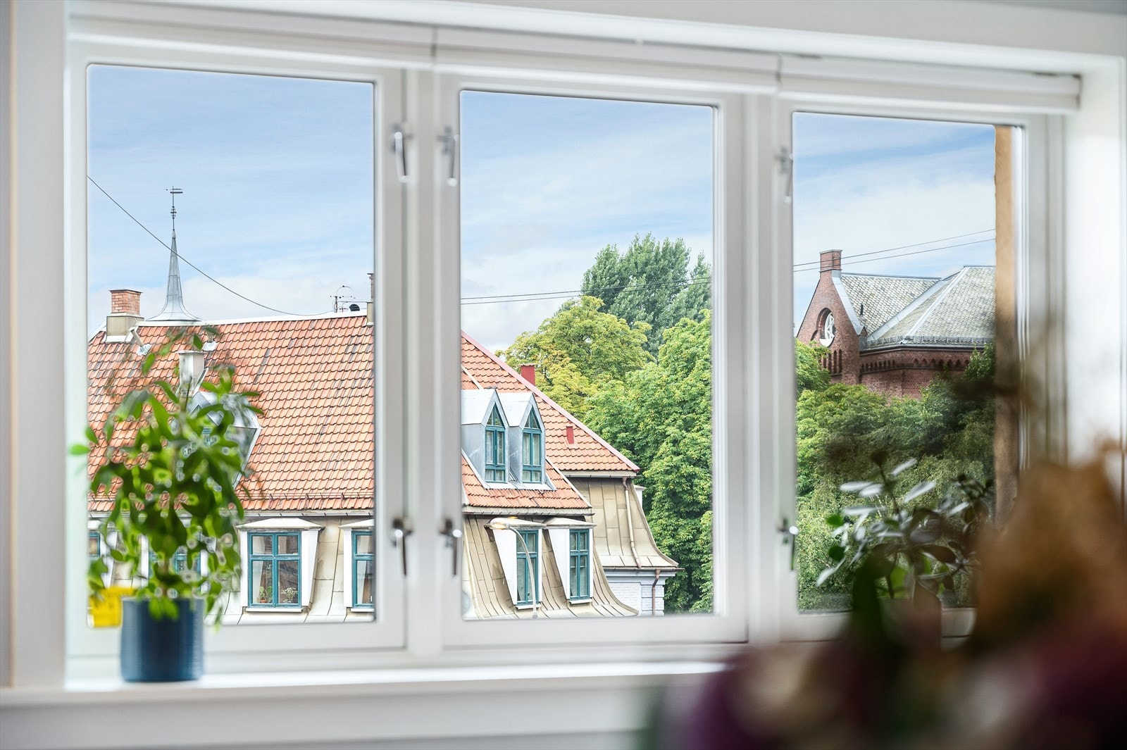 Leiligheten ligger i byggets 4. etasje, med god intern beliggenhet. Galleribilde