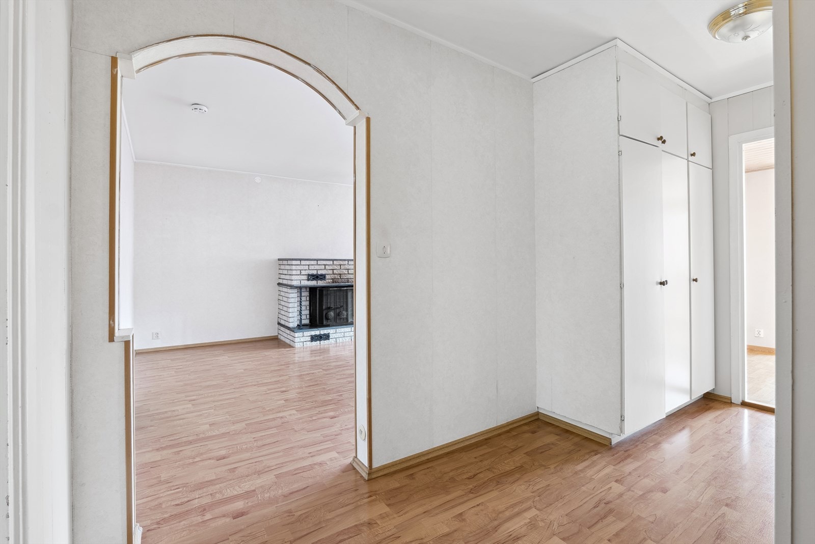 Videre inn til stuen Galleribilde