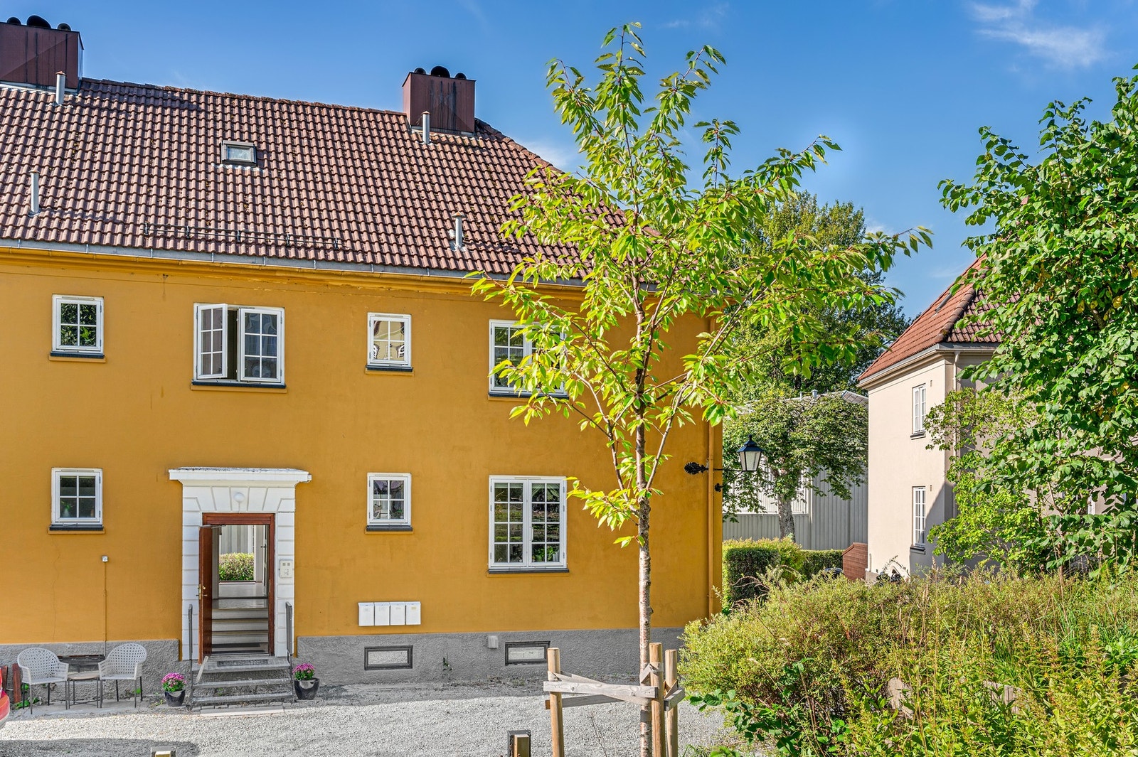 Fra boligen har du flotte rekreasjonsmuligheter ved Festningen og Nidelva ca 5-
10 min gange fra boligen. Galleribilde