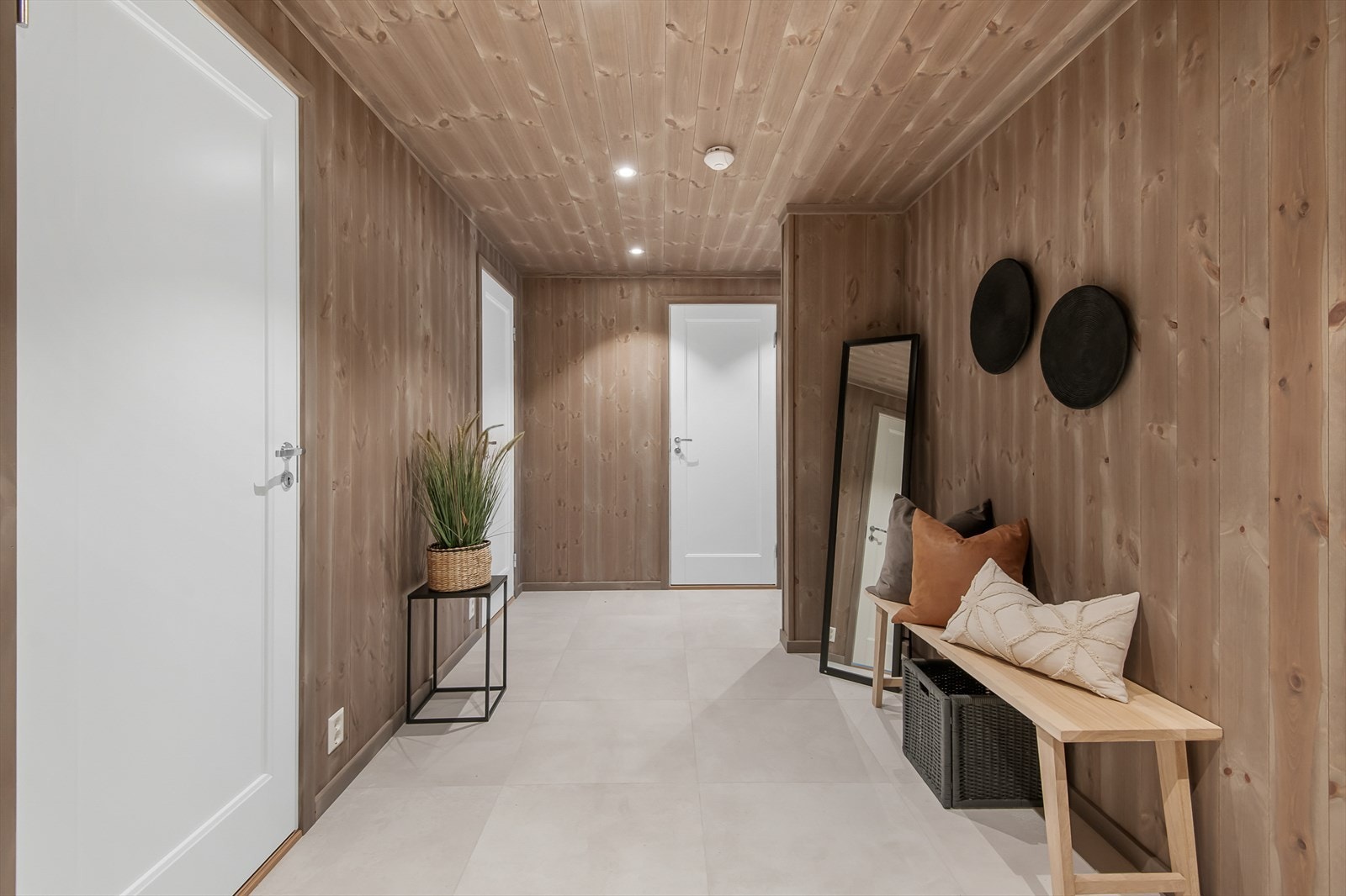 Det er plass til omkledning av yttertøy Galleribilde