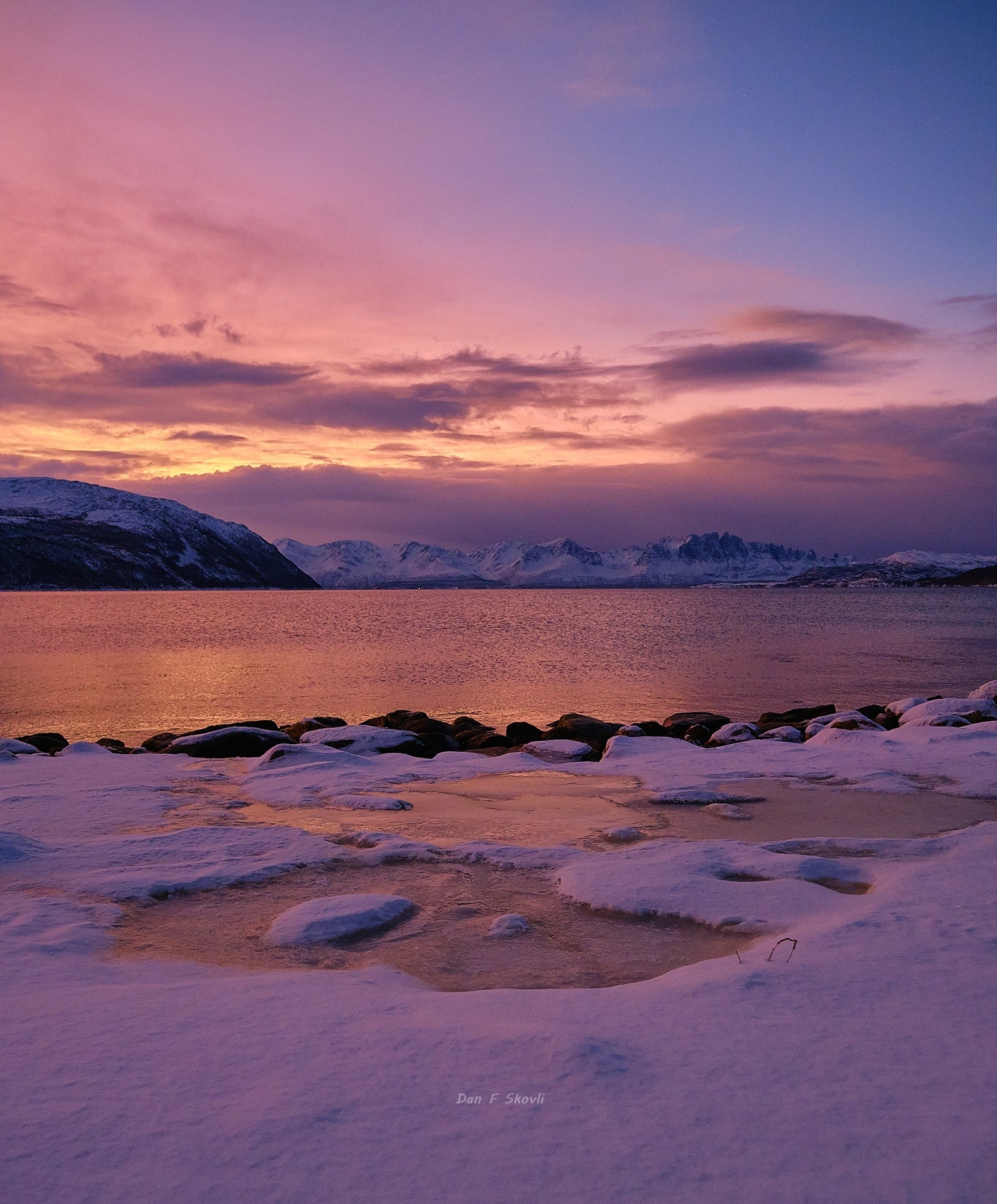 Kvænangen har vakker natur som gir muligheter for mange ulike aktiviteter hele året (2) Galleribilde