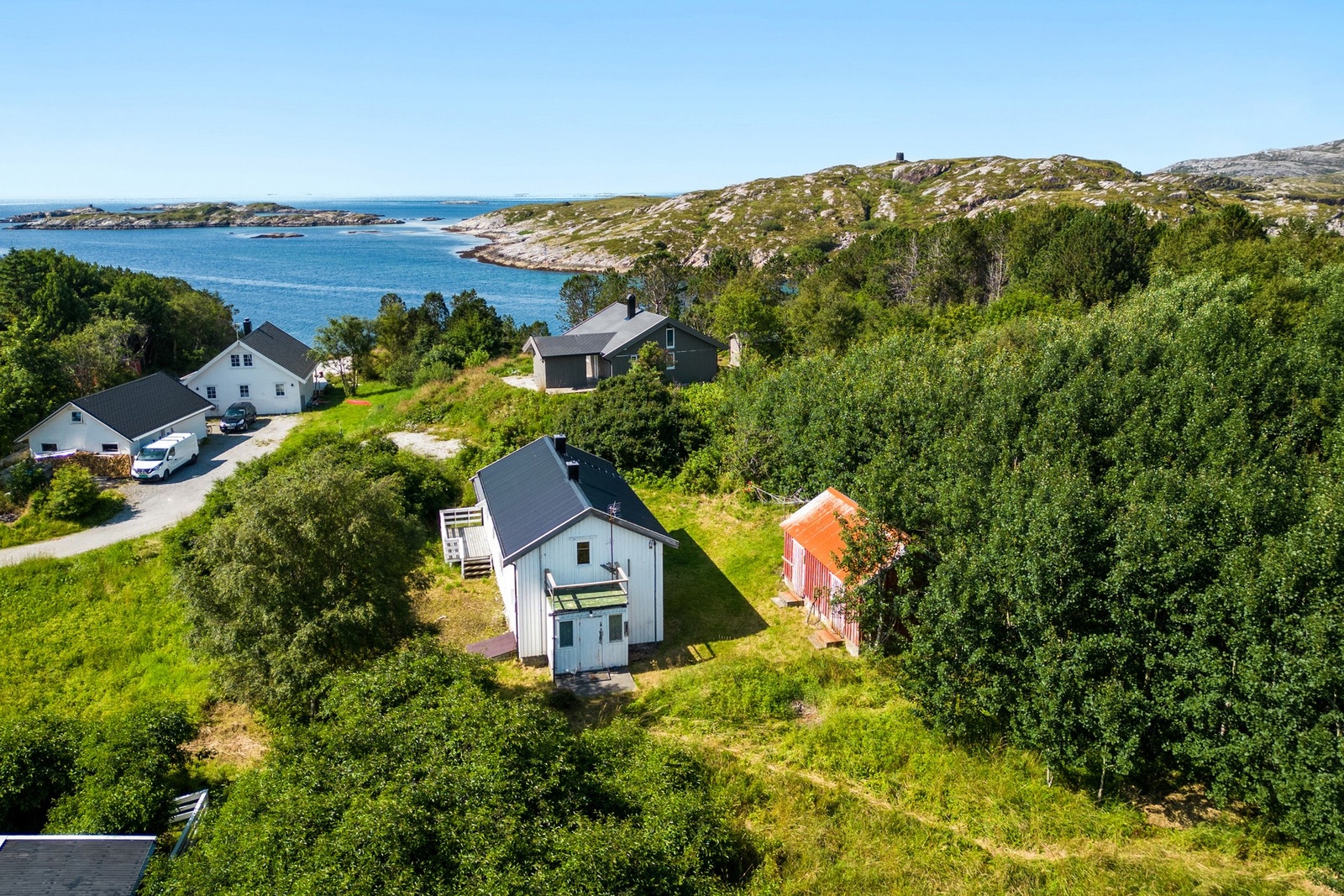 Enebolig beliggende i rolige omgivelser på Abelvær Galleribilde