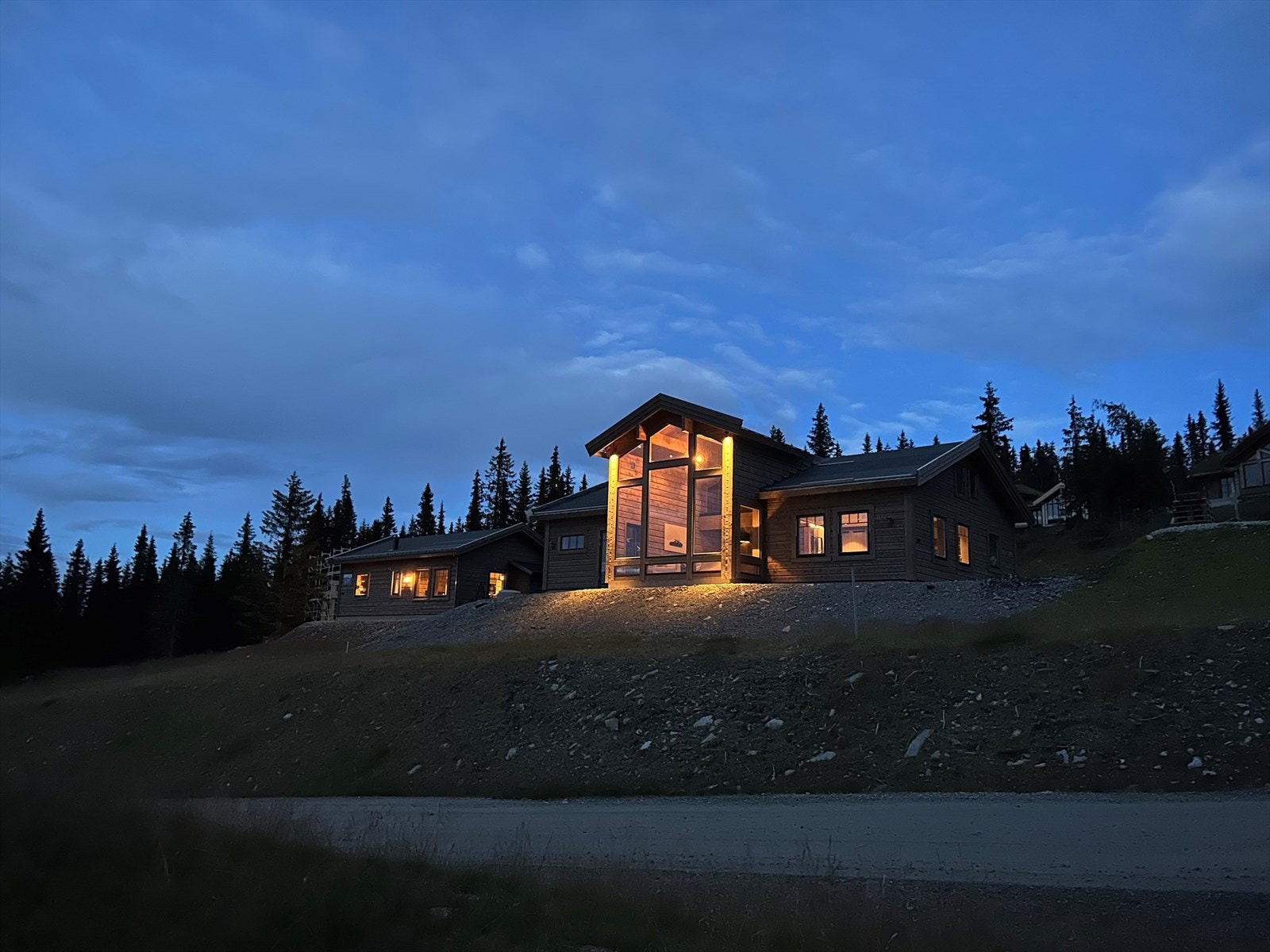 Velkommen til Varden og Myrsetervegen 122! Galleribilde