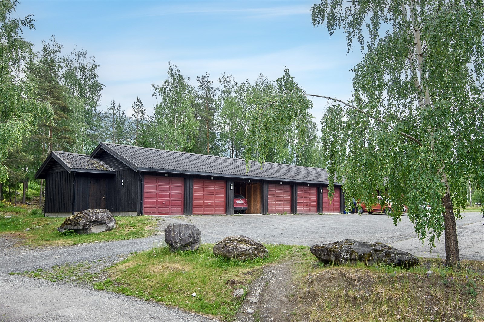 Leiligheten disponerer en garasjeplass Galleribilde