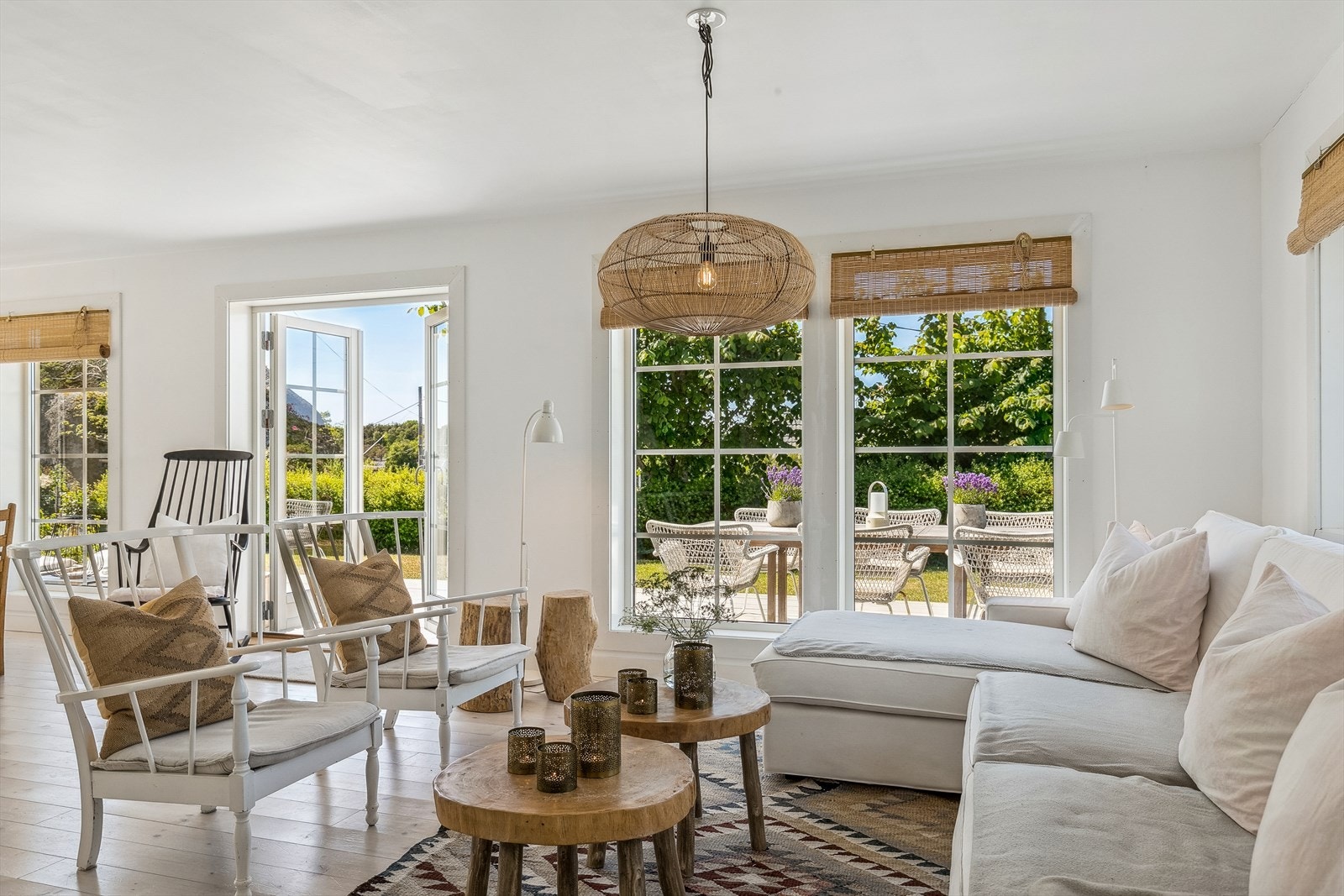 Stue med utgang til terrassen Galleribilde