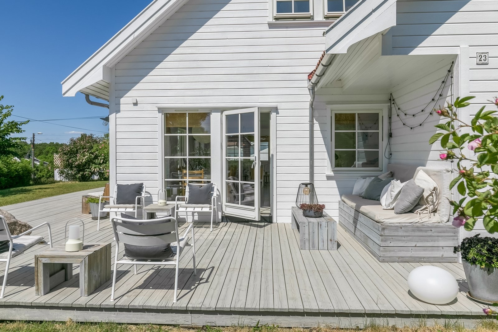 En av flere soner på terrassen. Galleribilde