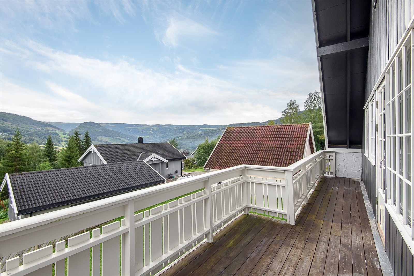 God utsikt fra verandaen Galleribilde