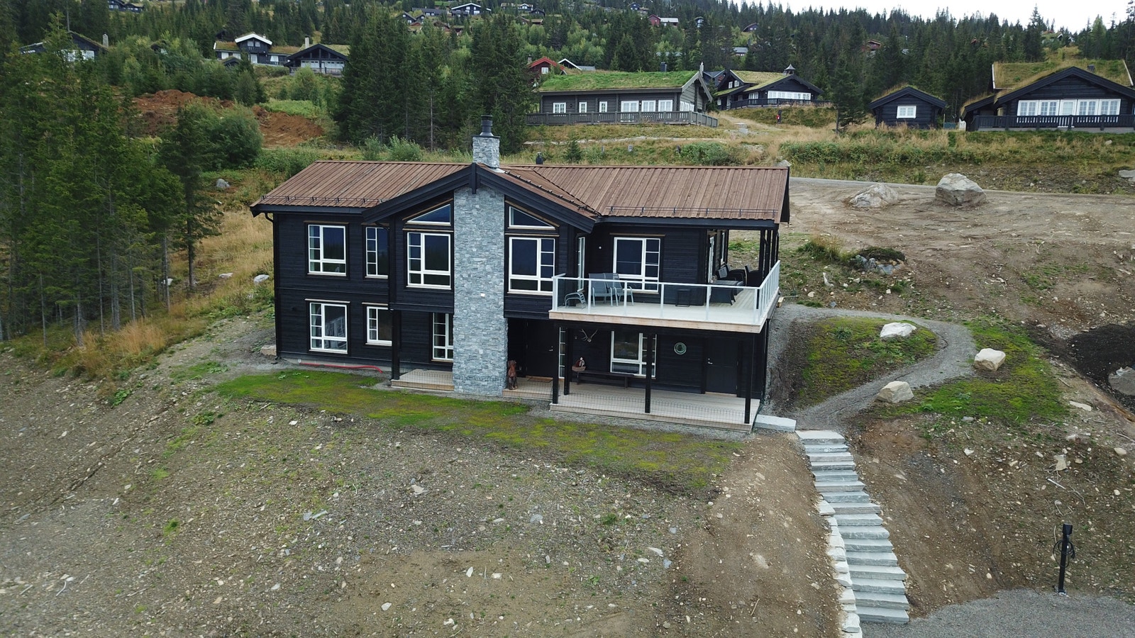 Utsikten med sokkeletasje Galleribilde