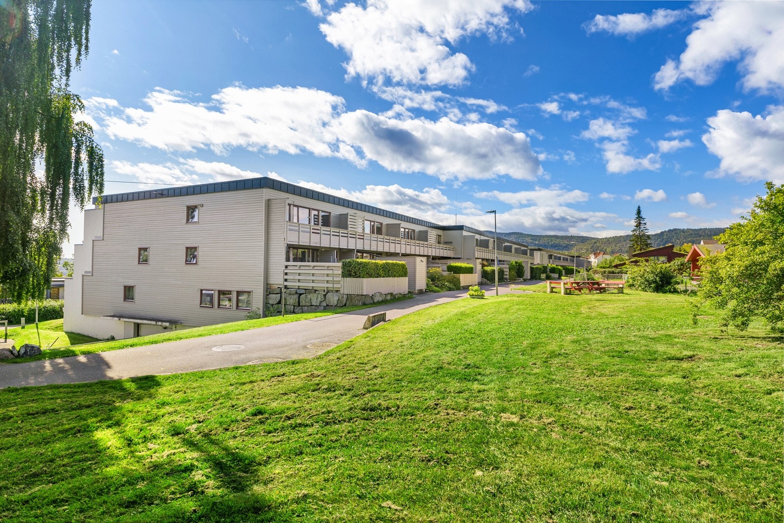 Velkommen til Eplehagan 12 ! Galleribilde