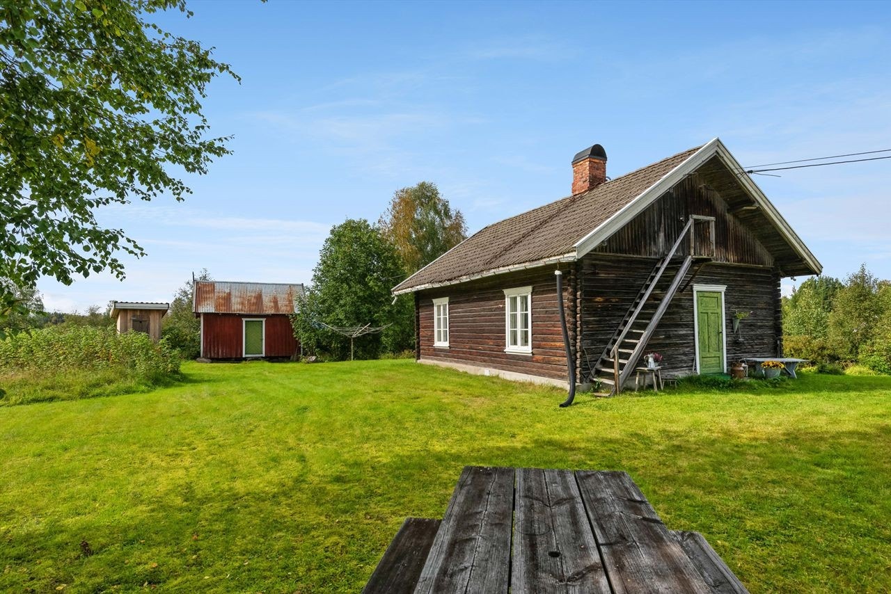 Mulighet for flere fine uteplasser Galleribilde
