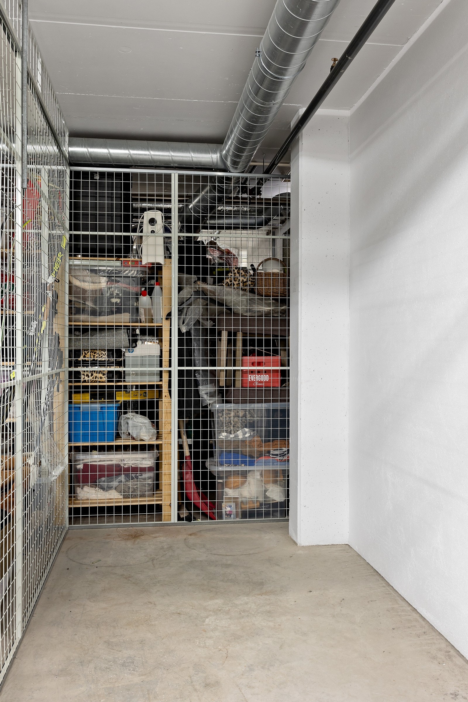 Praktisk med sportsbod. Galleribilde