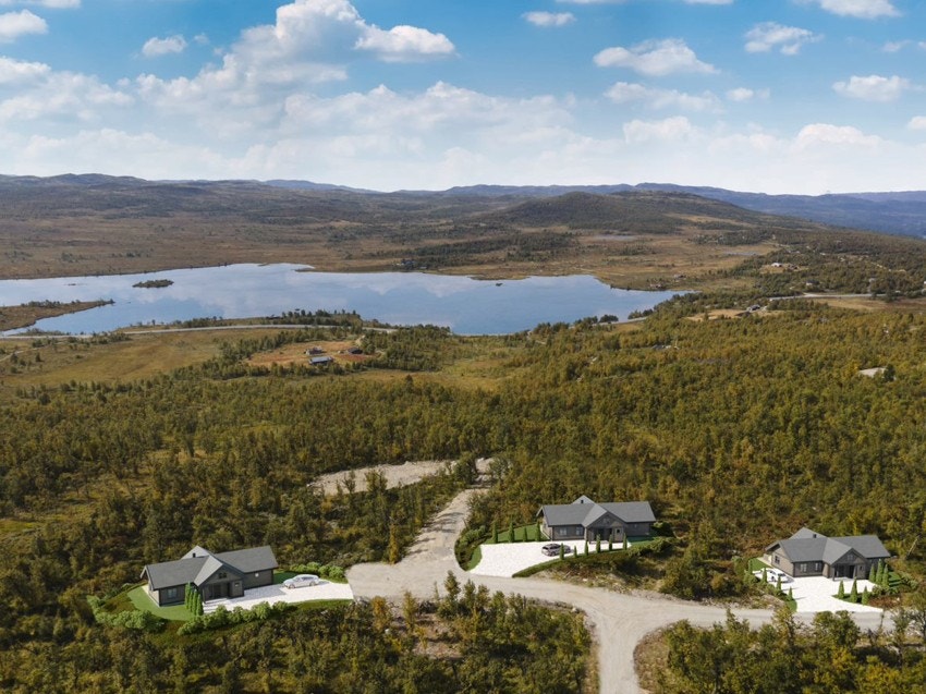 Illustrasjon med påtegnet hyttemodell for tomtene som er til salgs. Galleribilde