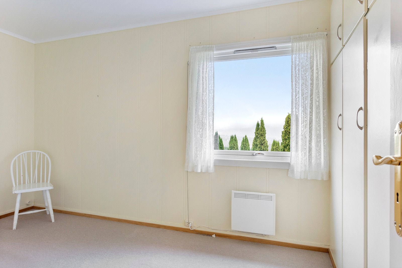 Hovedsoverommet med flott utsikt. Galleribilde