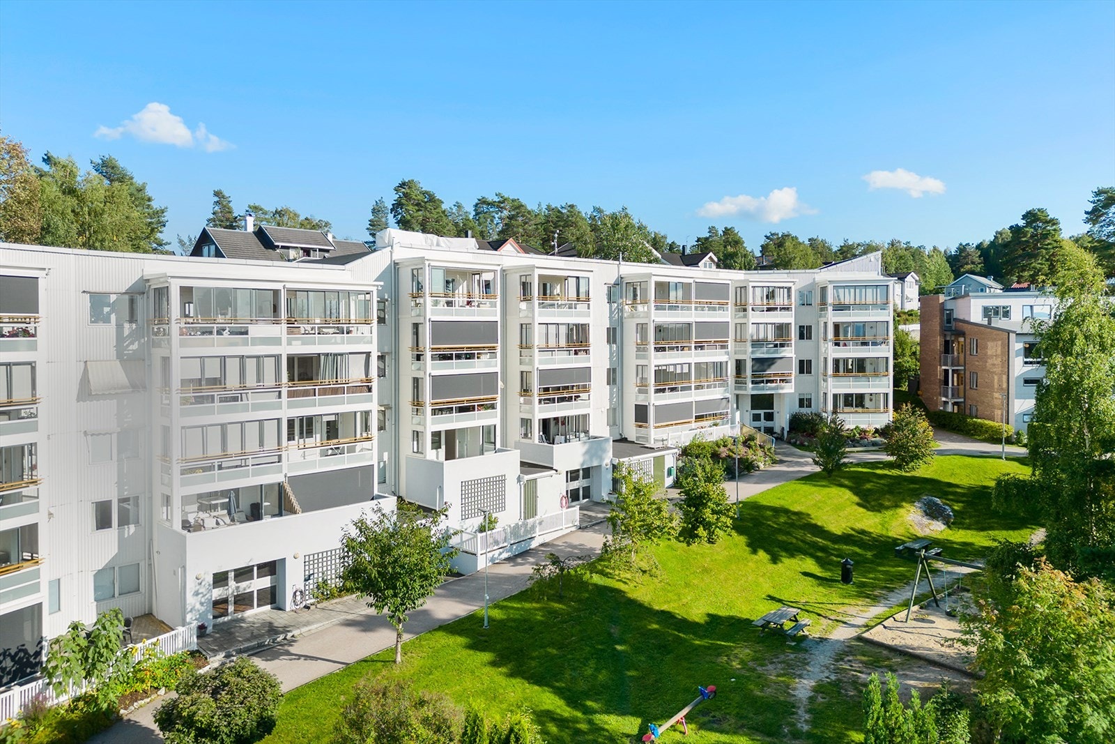 Veldrevet borettslag med god vedlikeholdshistorikk. Galleribilde