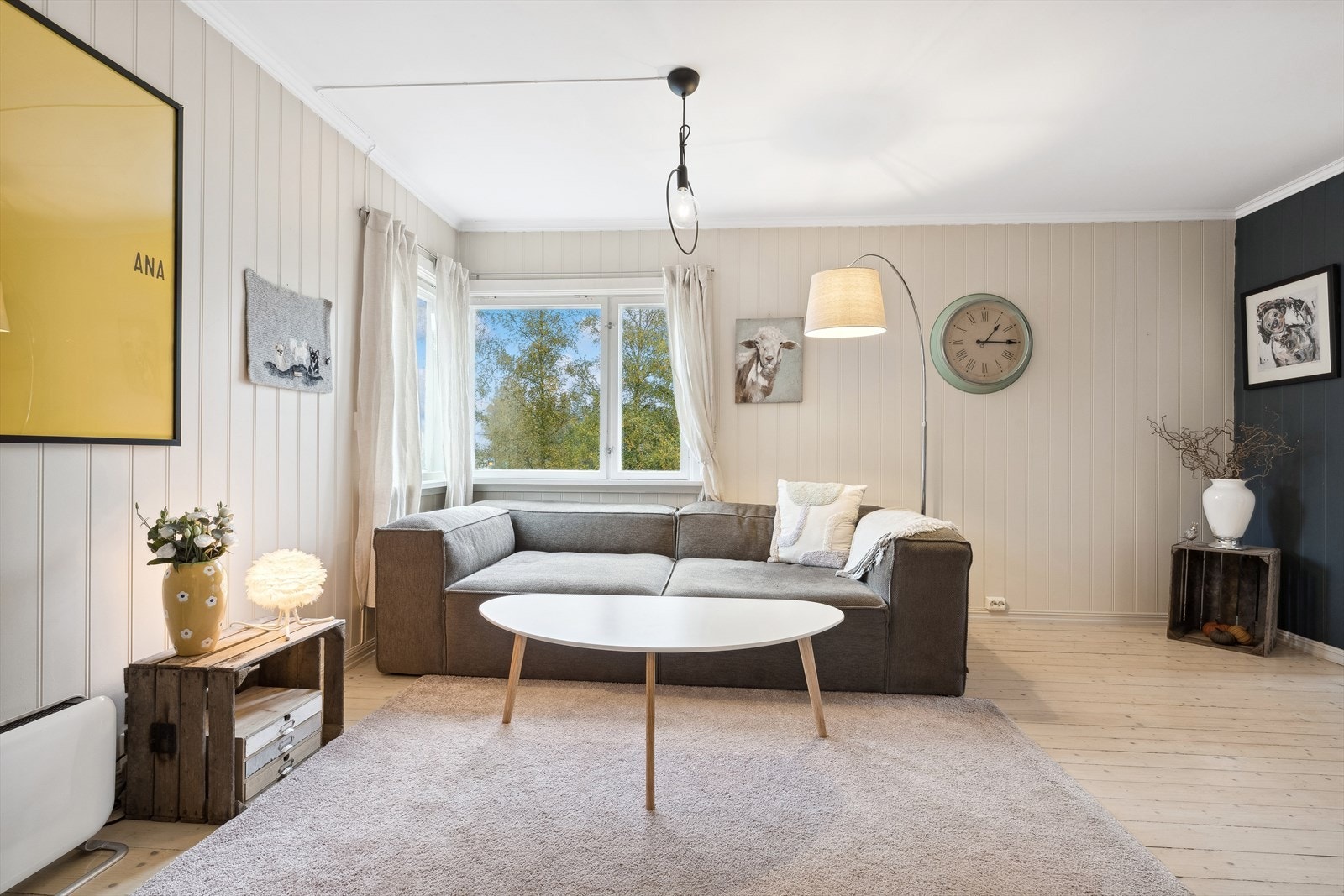 Den gode utformingen gir deg mulighet til å innrede oppholdsrommet etter eget ønske. Galleribilde