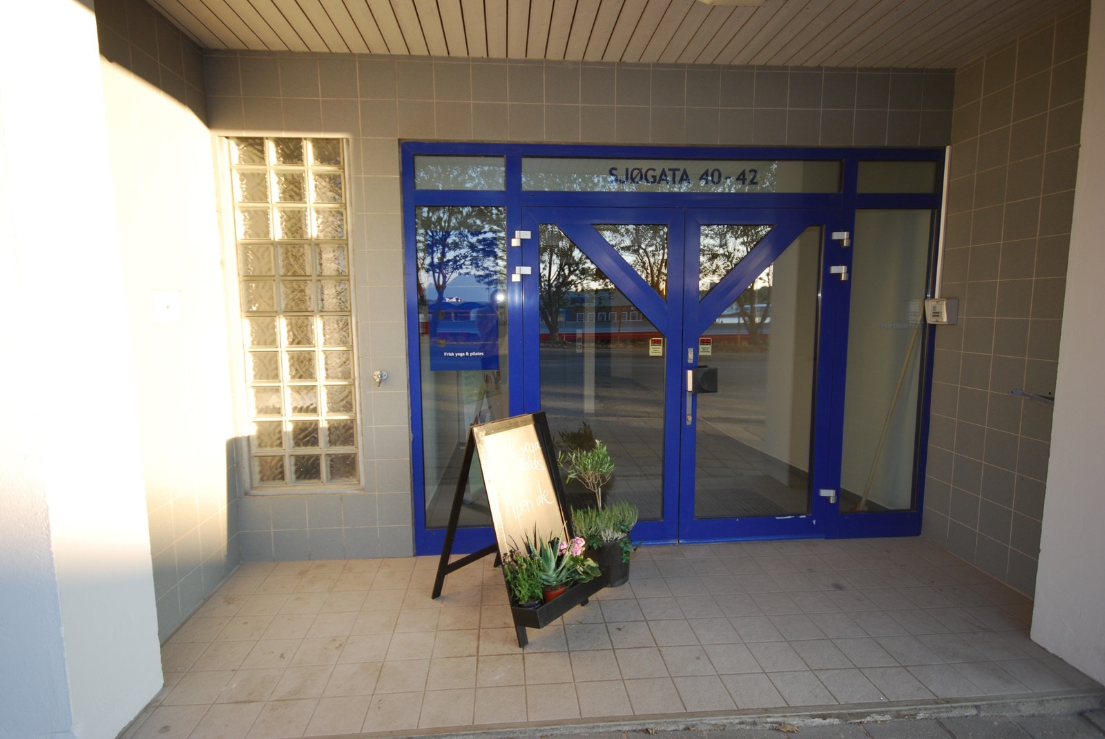 Inngangsparti Galleribilde