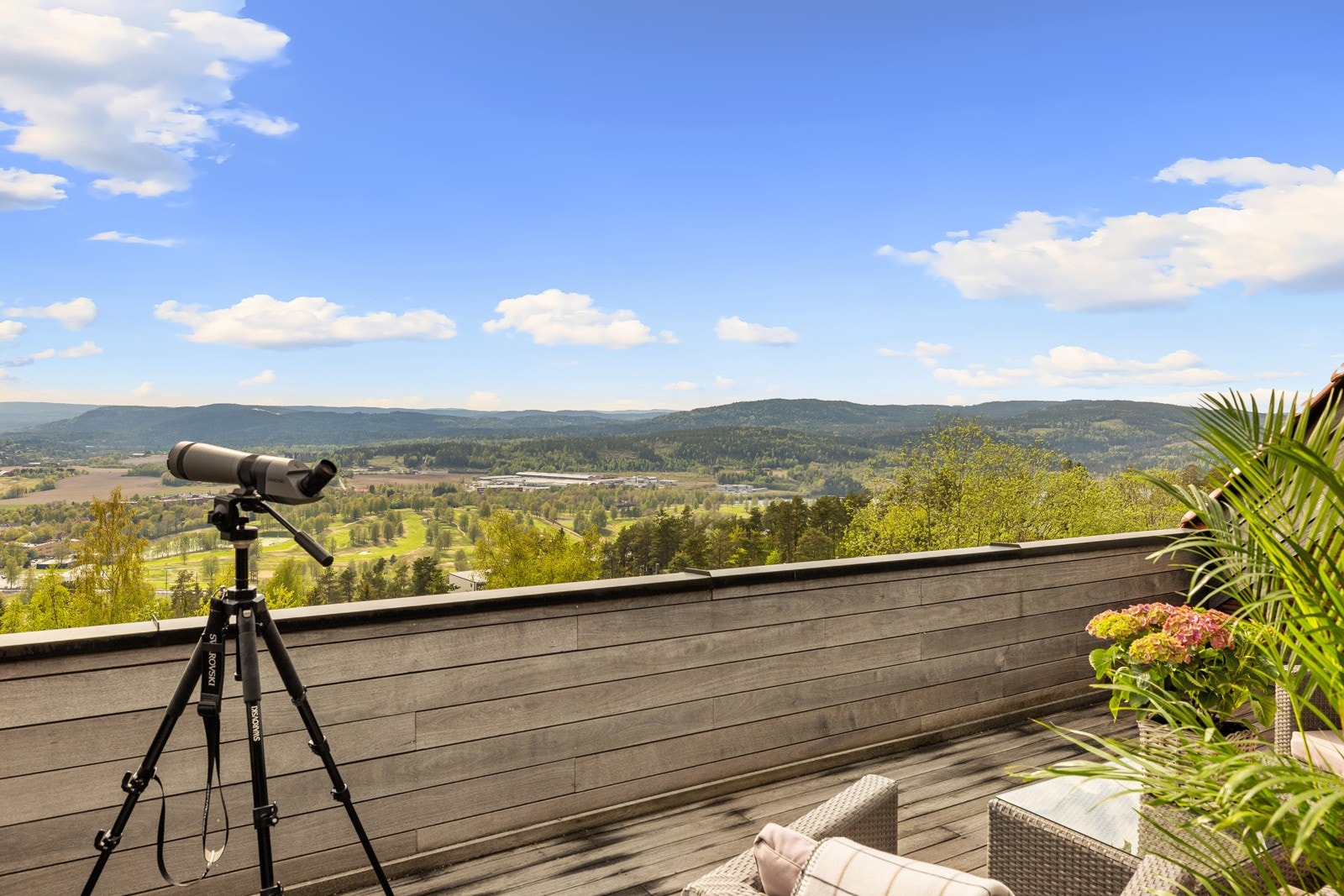Utsikt takterrasse. Galleribilde