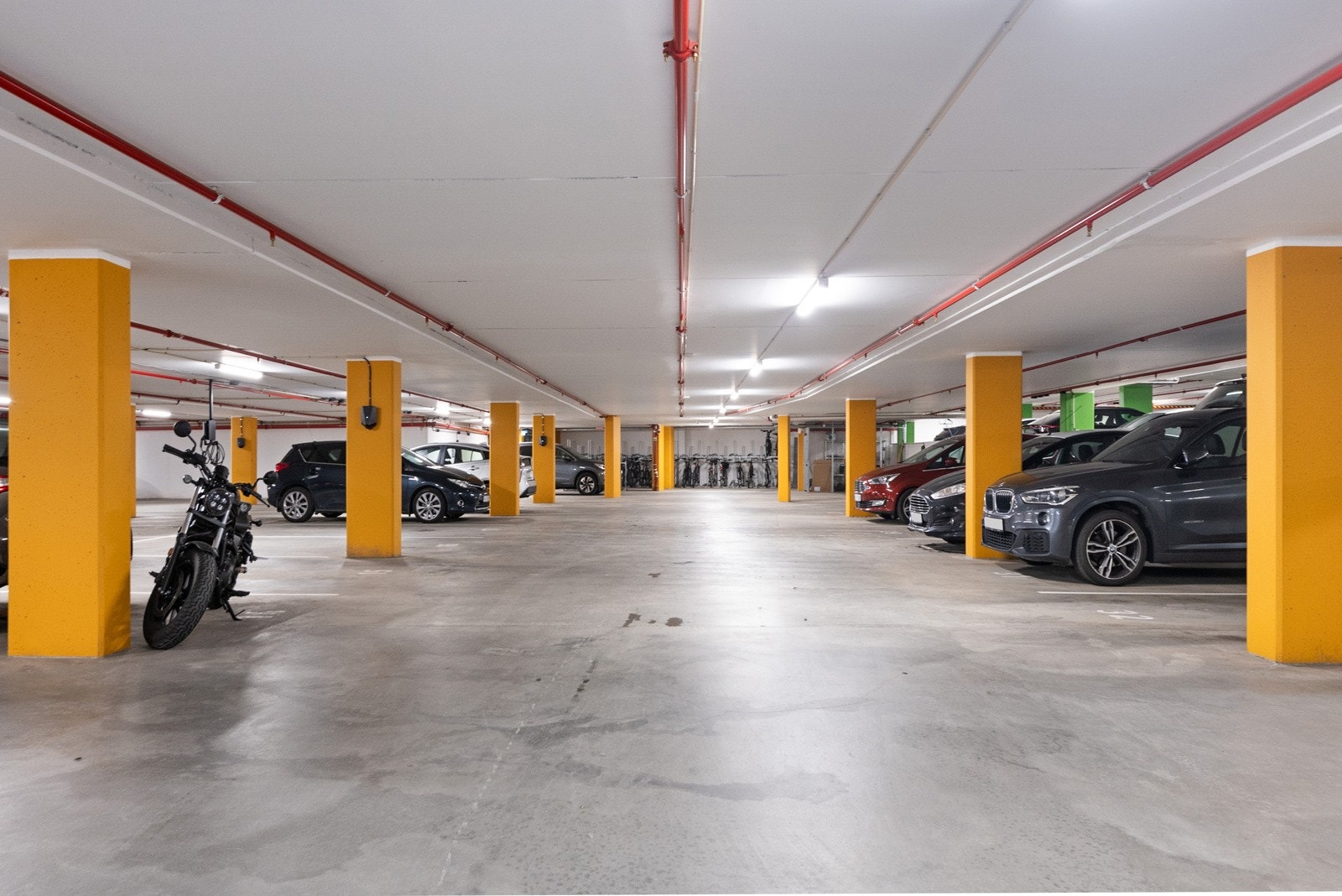 Det medfølger en p plass i parkeringskjeller Galleribilde
