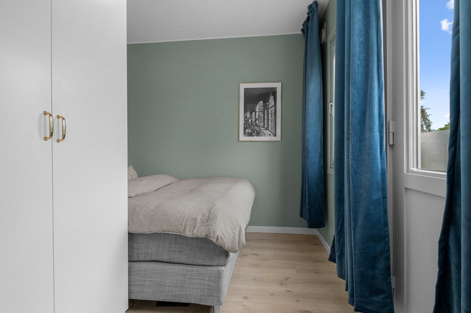 Soverommet er på 7 kvm og har god plass til både seng og garderobeskap. Galleribilde