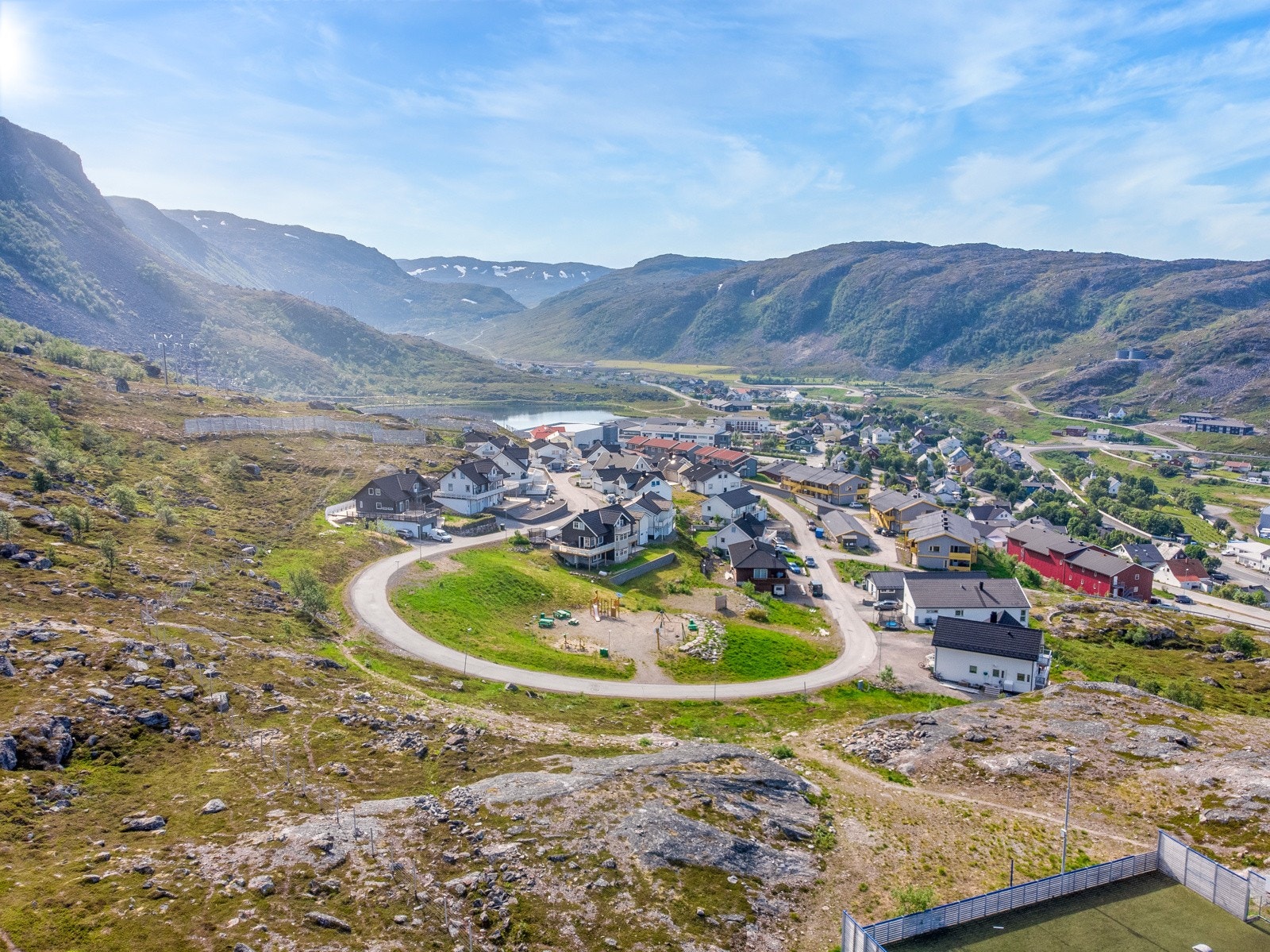 Beliggenhet ved skole og barnehage Galleribilde