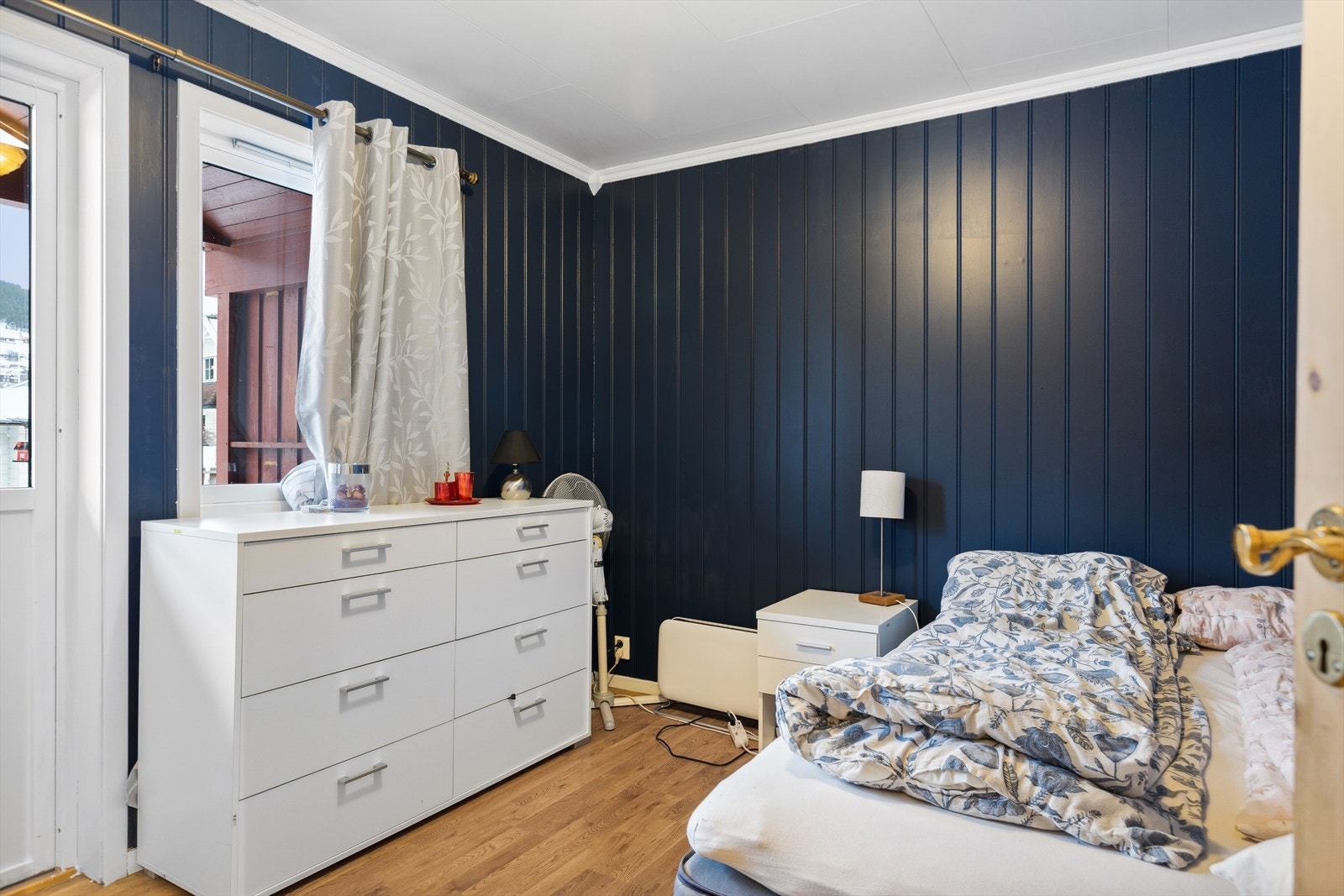 Begge leilighetene inneholder 3 soverom. Galleribilde