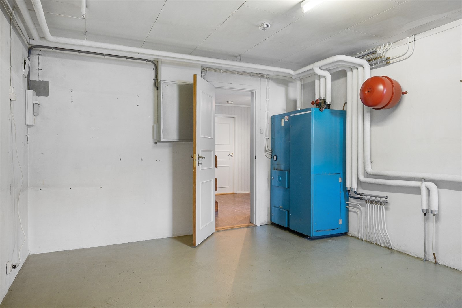 Disponibelt rom/ fyrrom Galleribilde