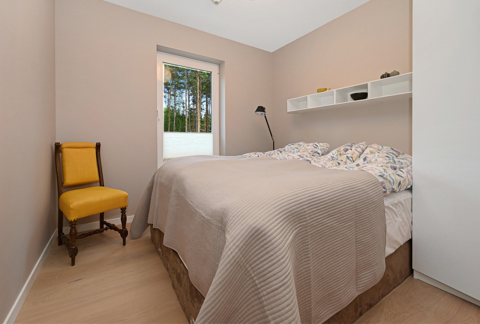 Det tredje soverommet. Galleribilde