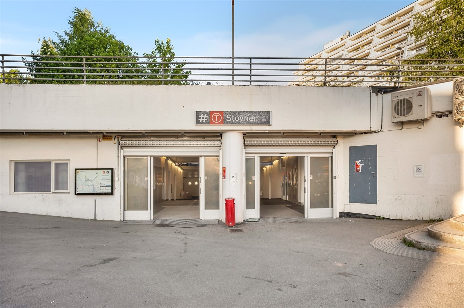 Stovner T-bane spasertur fra leiligheten Galleribilde