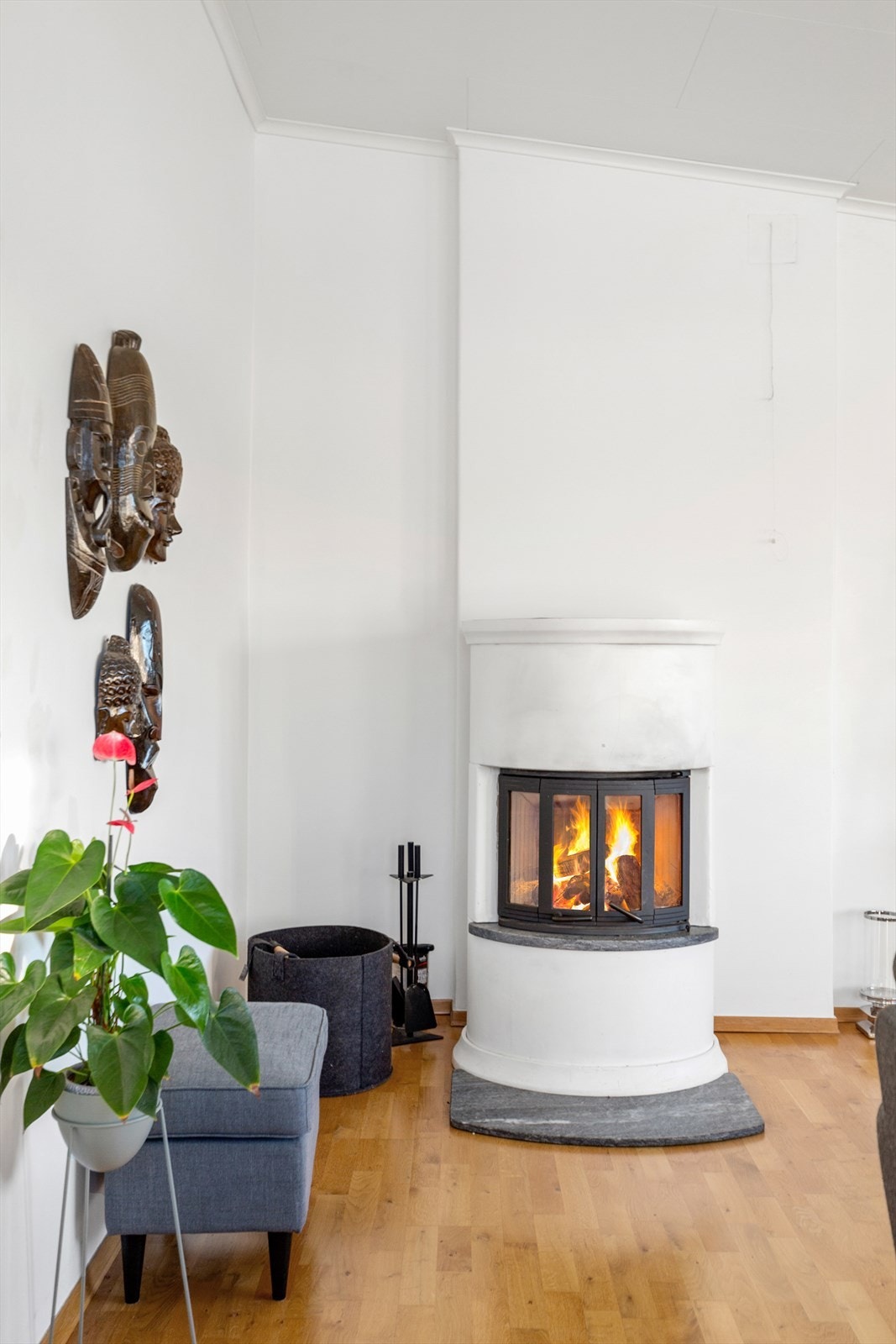 Peis som skaper trivelig atmosfære på kalde vinterdager. Galleribilde
